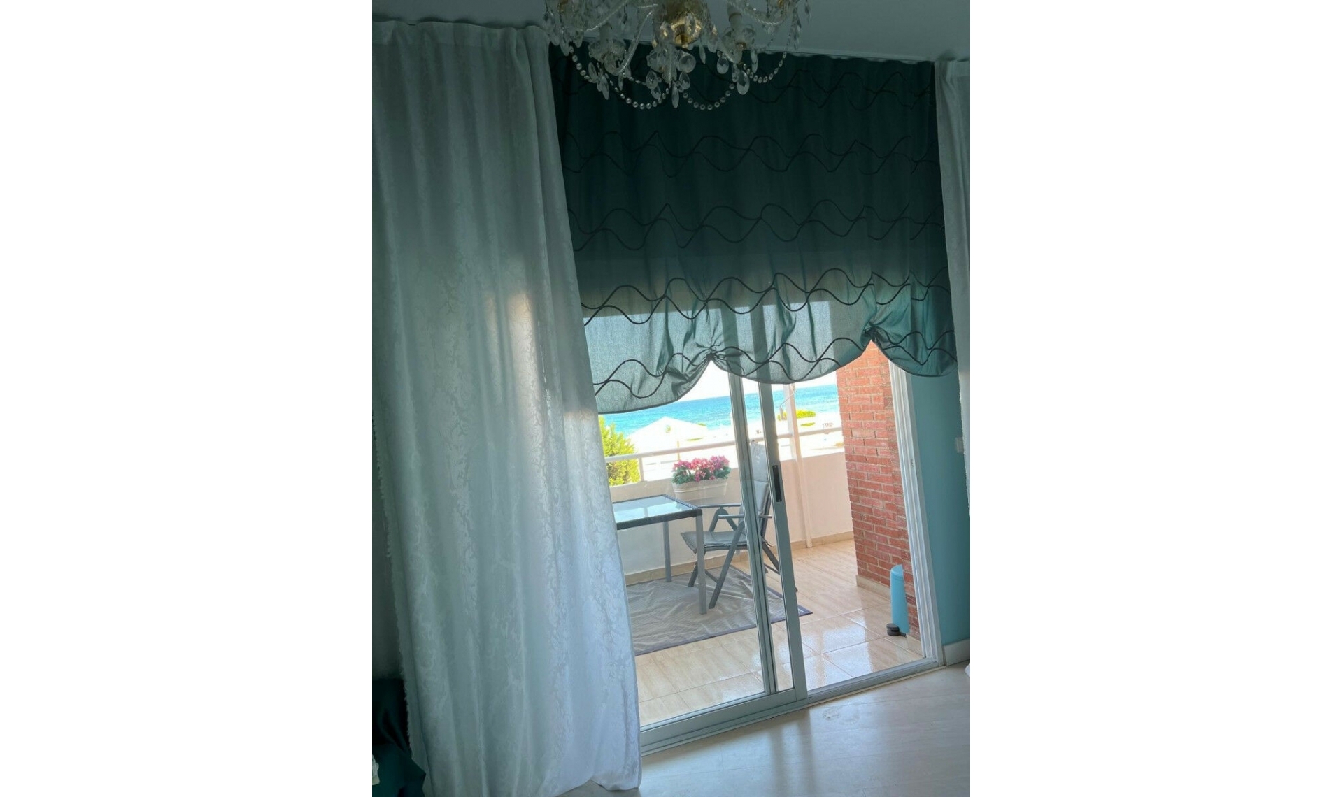 Resale - Apartment -
Altea