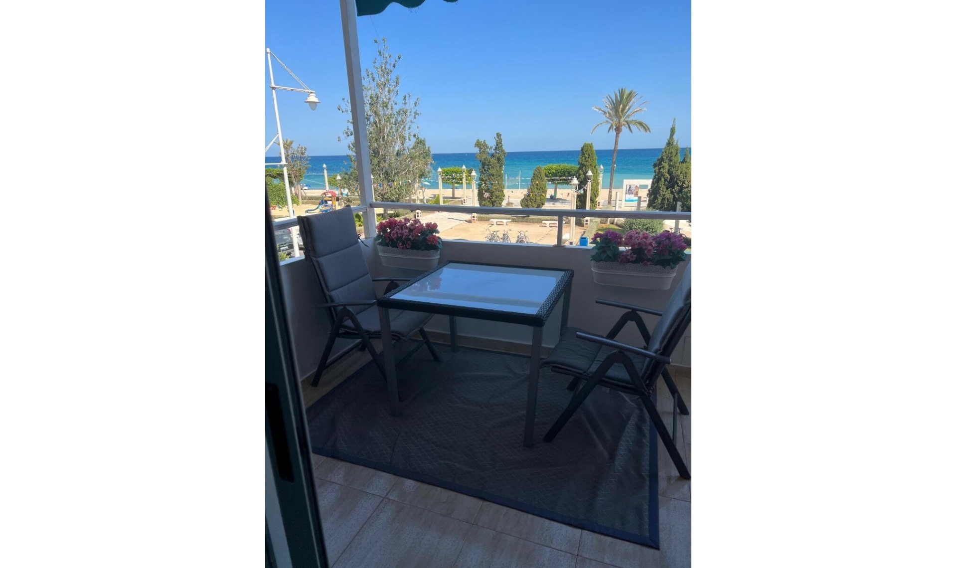 Resale - Apartment -
Altea