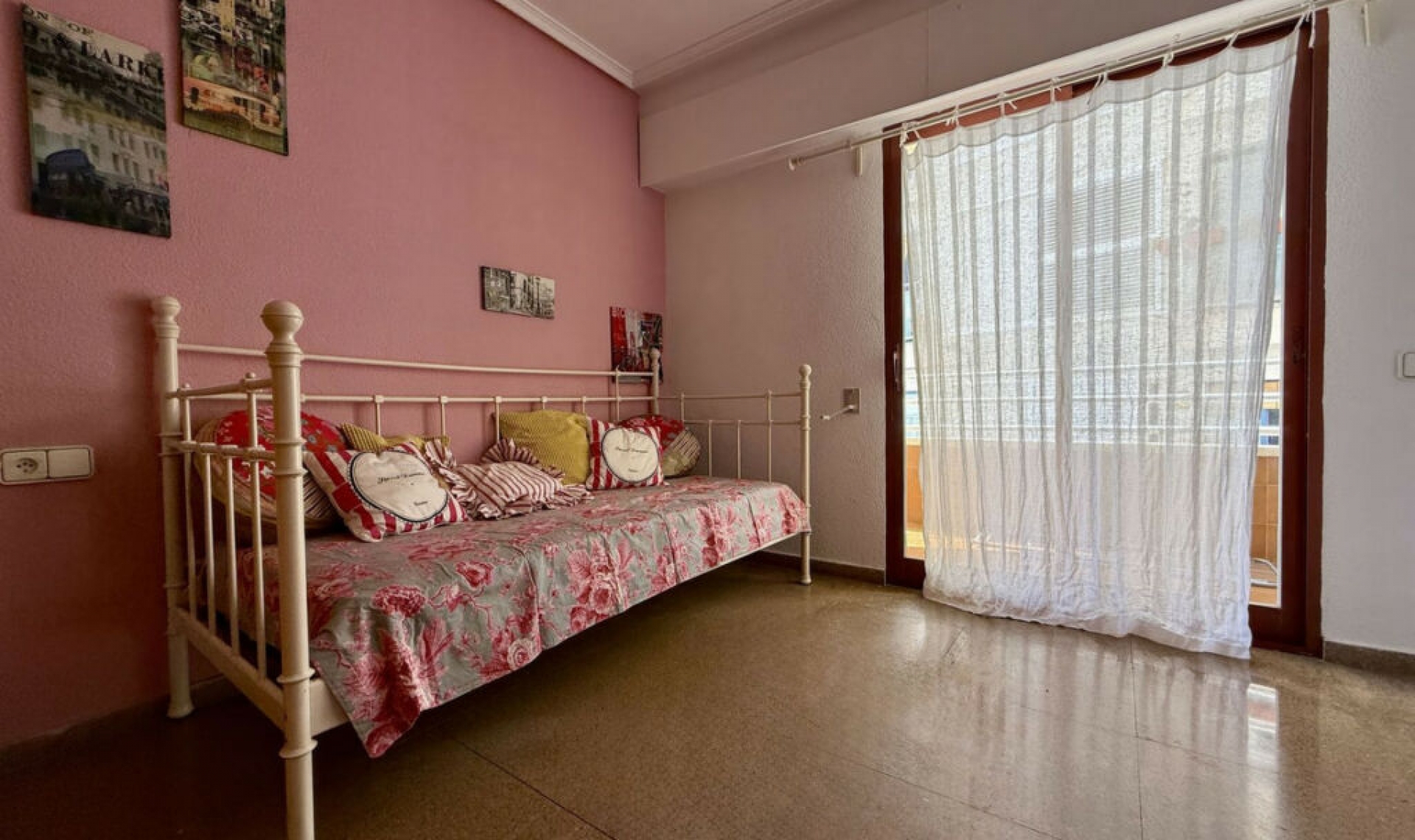 Resale - Apartment -
Altea