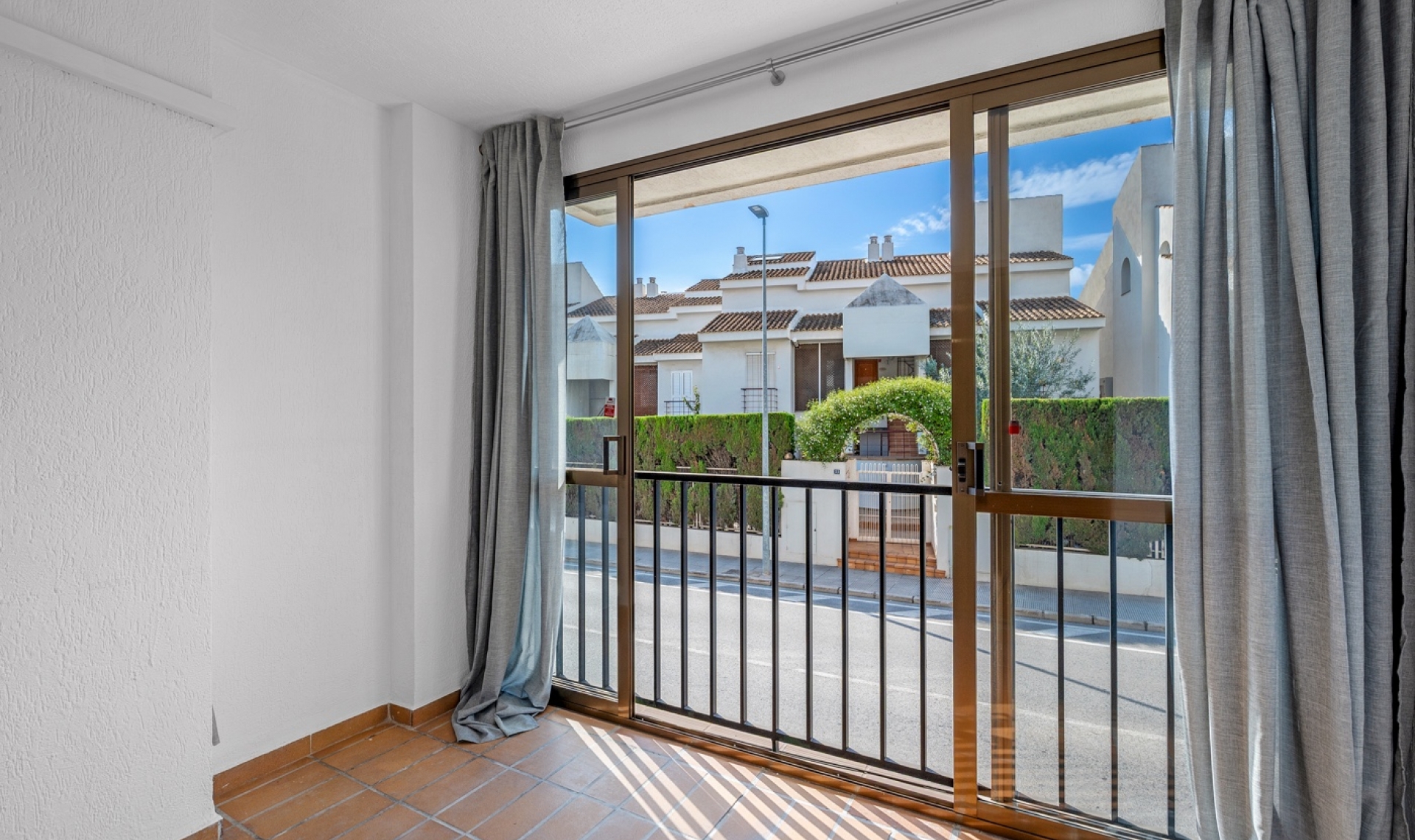 Resale - Apartment -
Altea