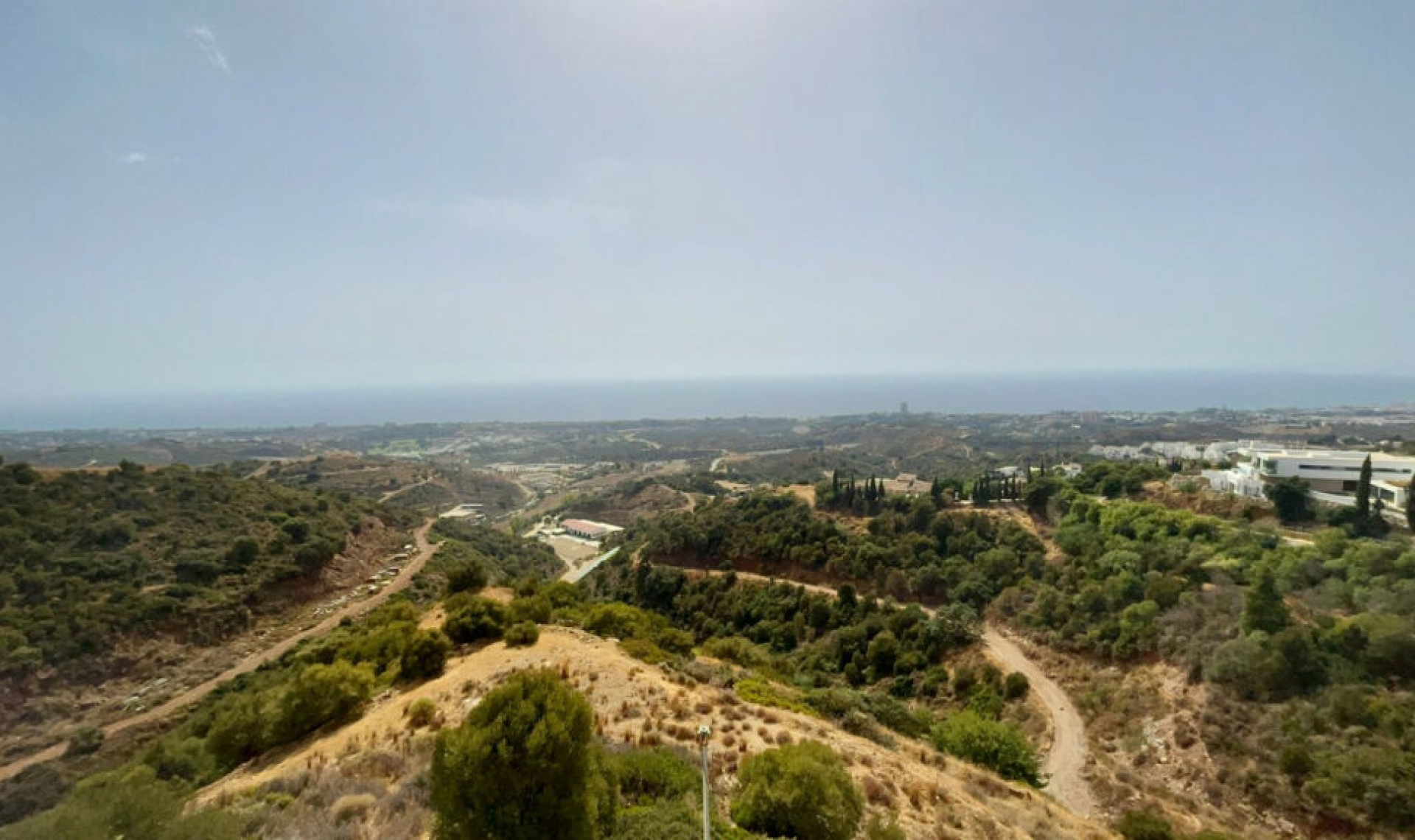 Resale - Apartment -
Altos de los Monteros