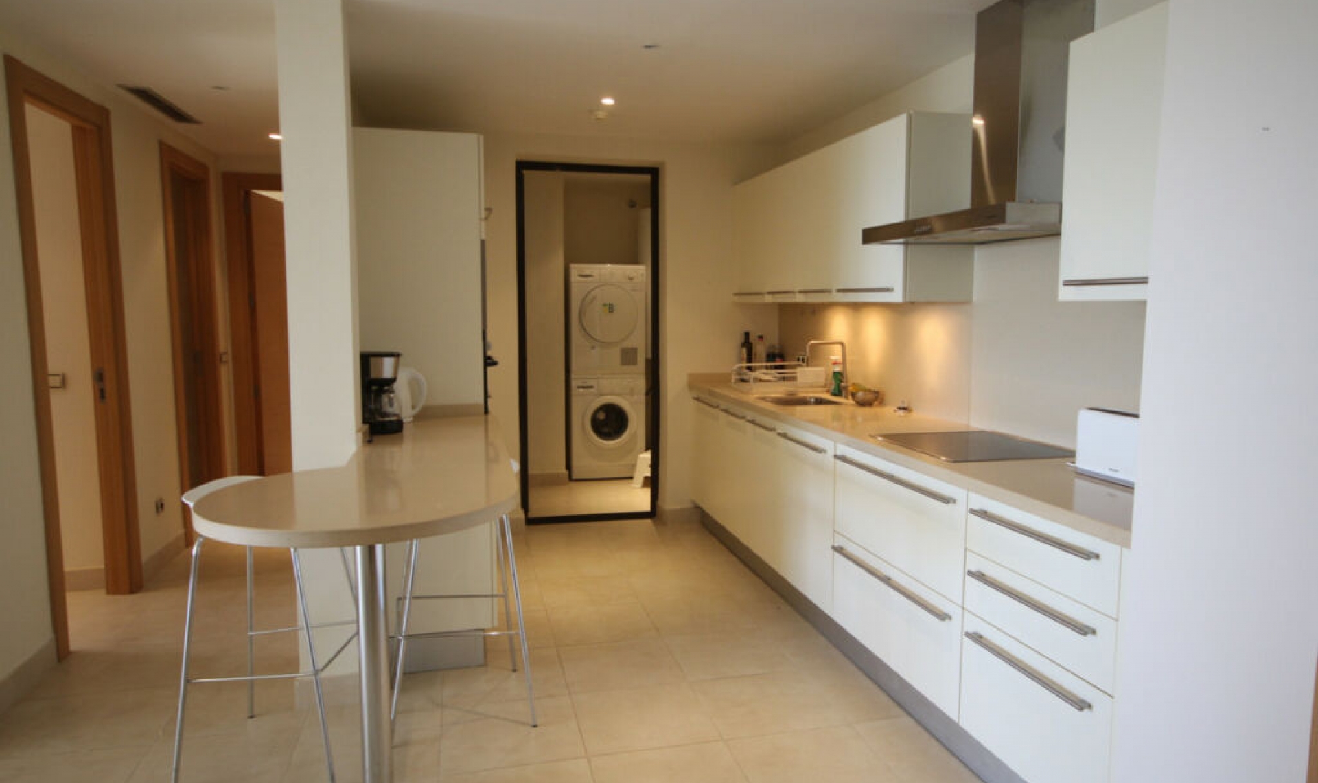 Resale - Apartment -
Altos de los Monteros