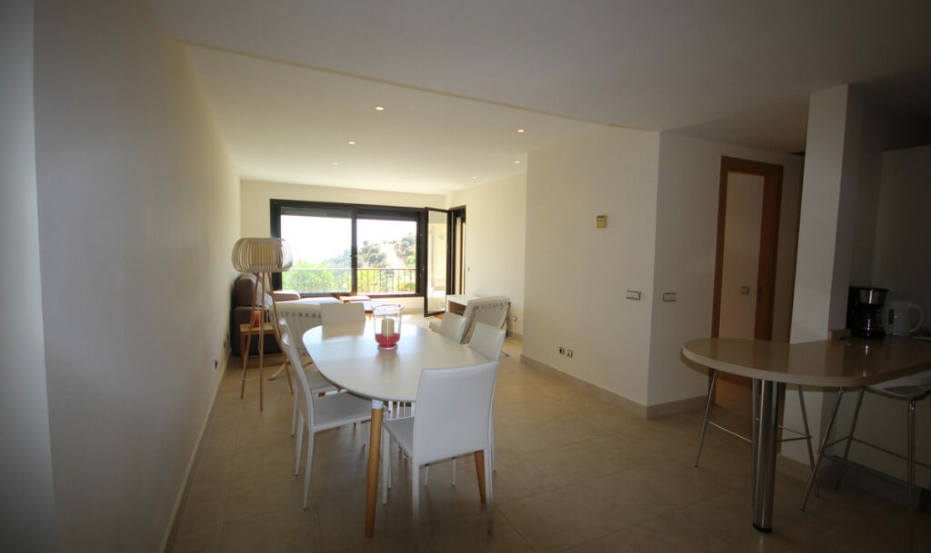 Resale - Apartment -
Altos de los Monteros