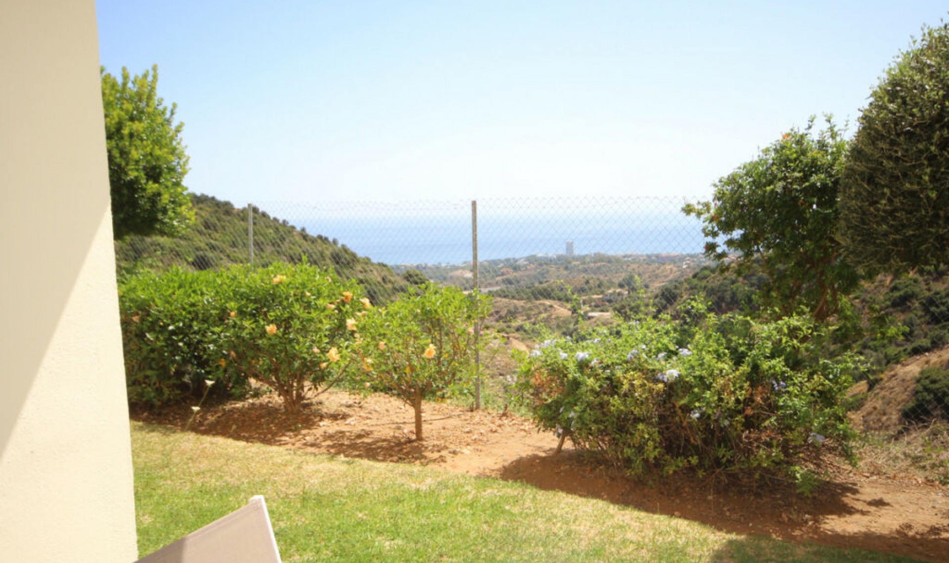 Resale - Apartment -
Altos de los Monteros