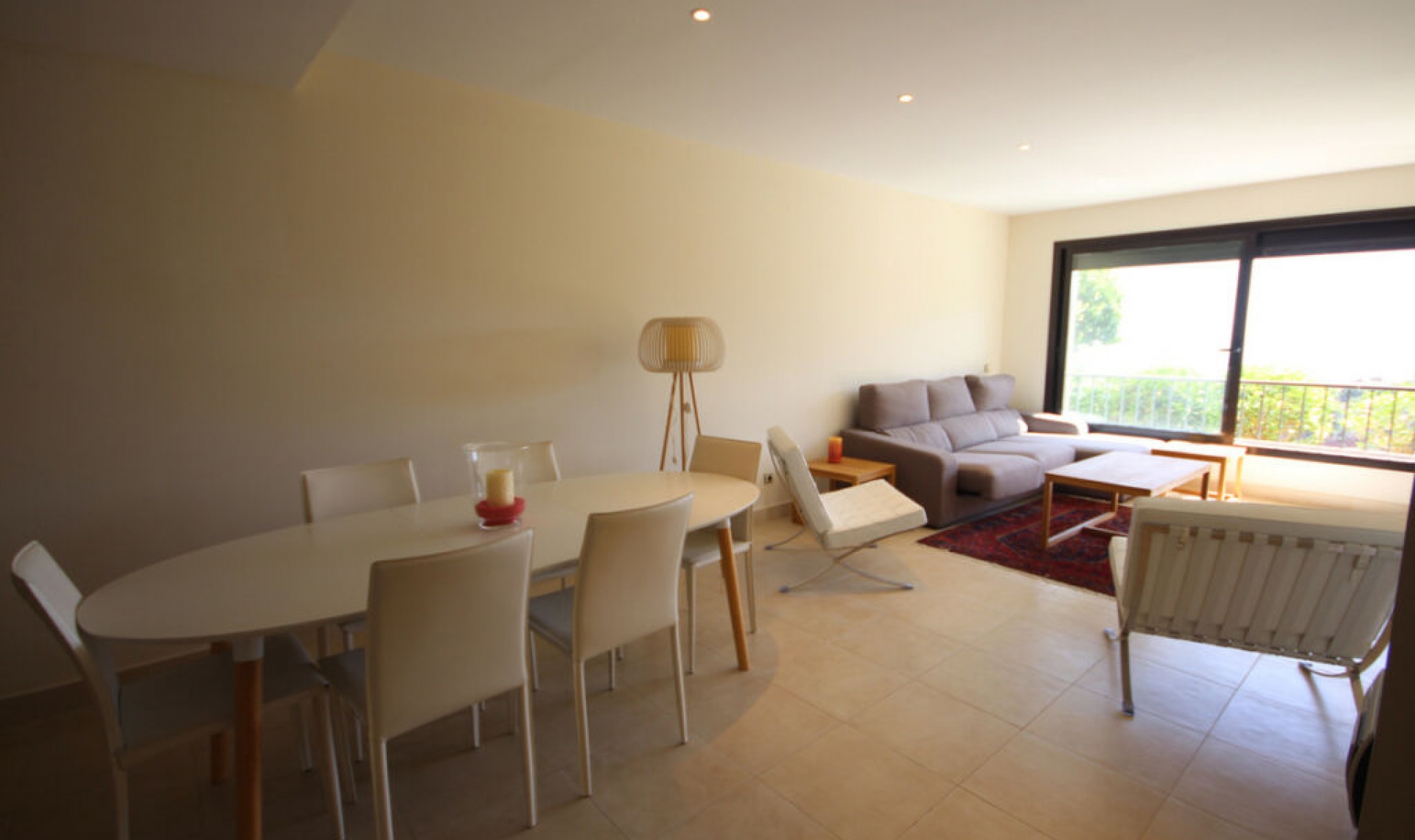 Resale - Apartment -
Altos de los Monteros