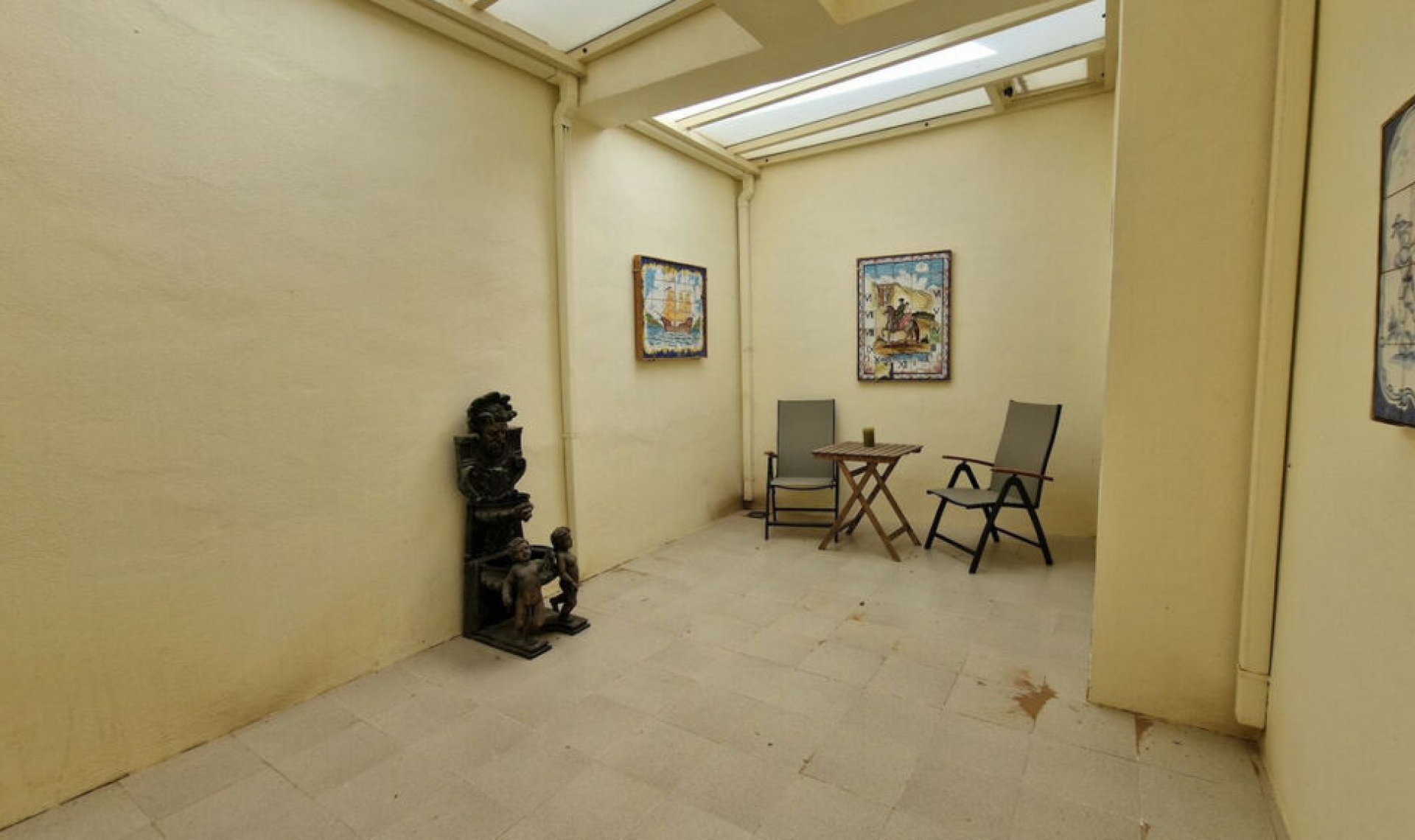 Resale - Apartment -
Altos de los Monteros