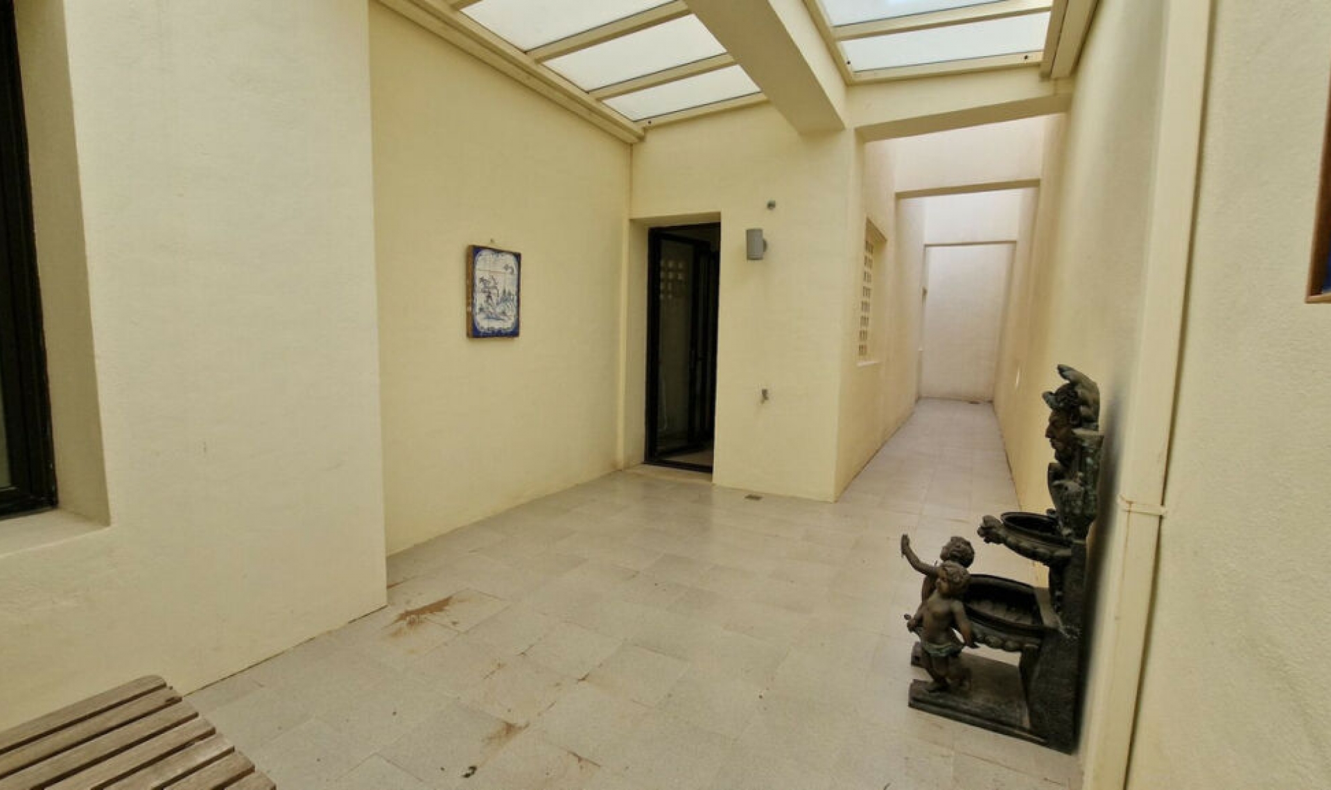Resale - Apartment -
Altos de los Monteros