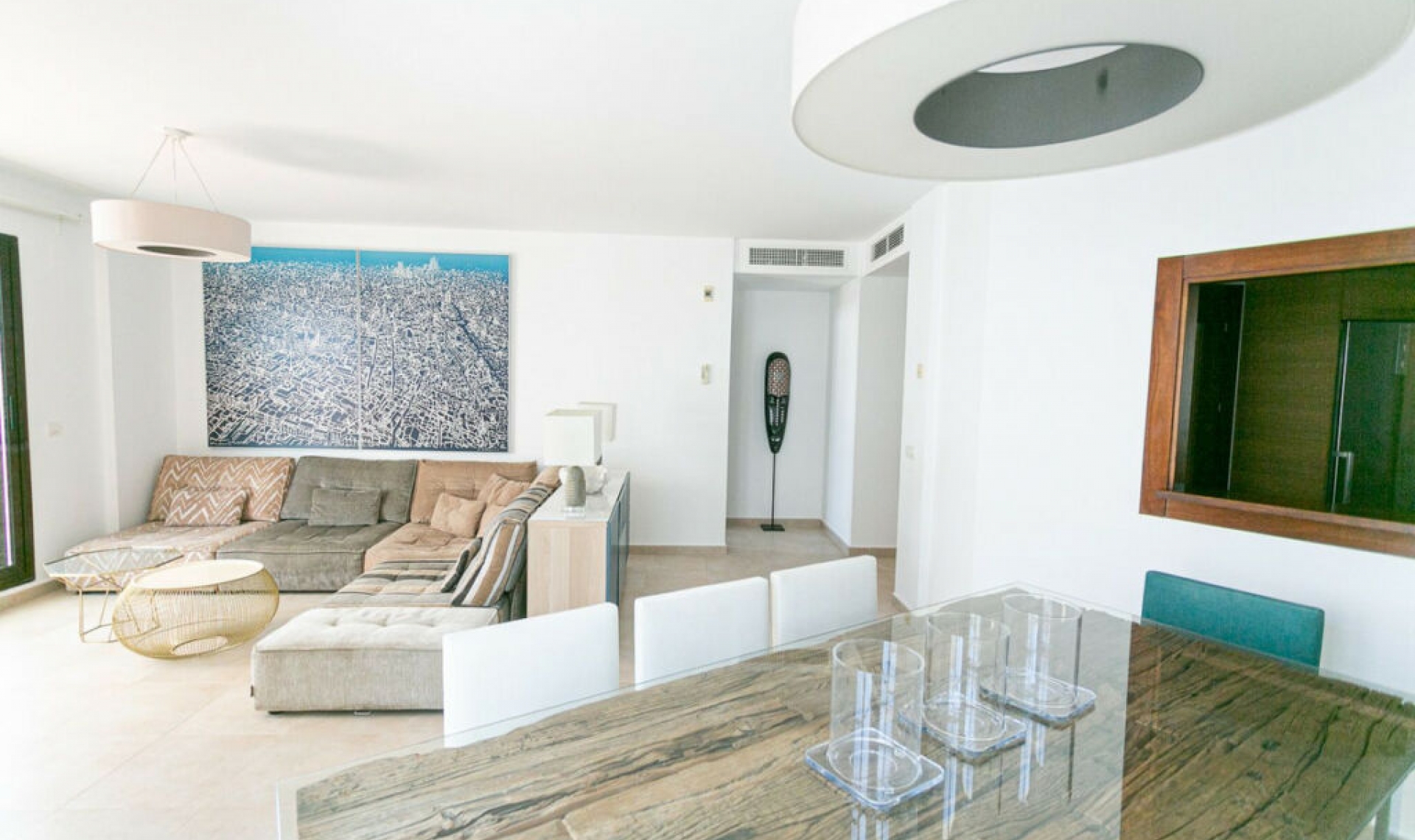 Resale - Apartment -
Altos de los Monteros