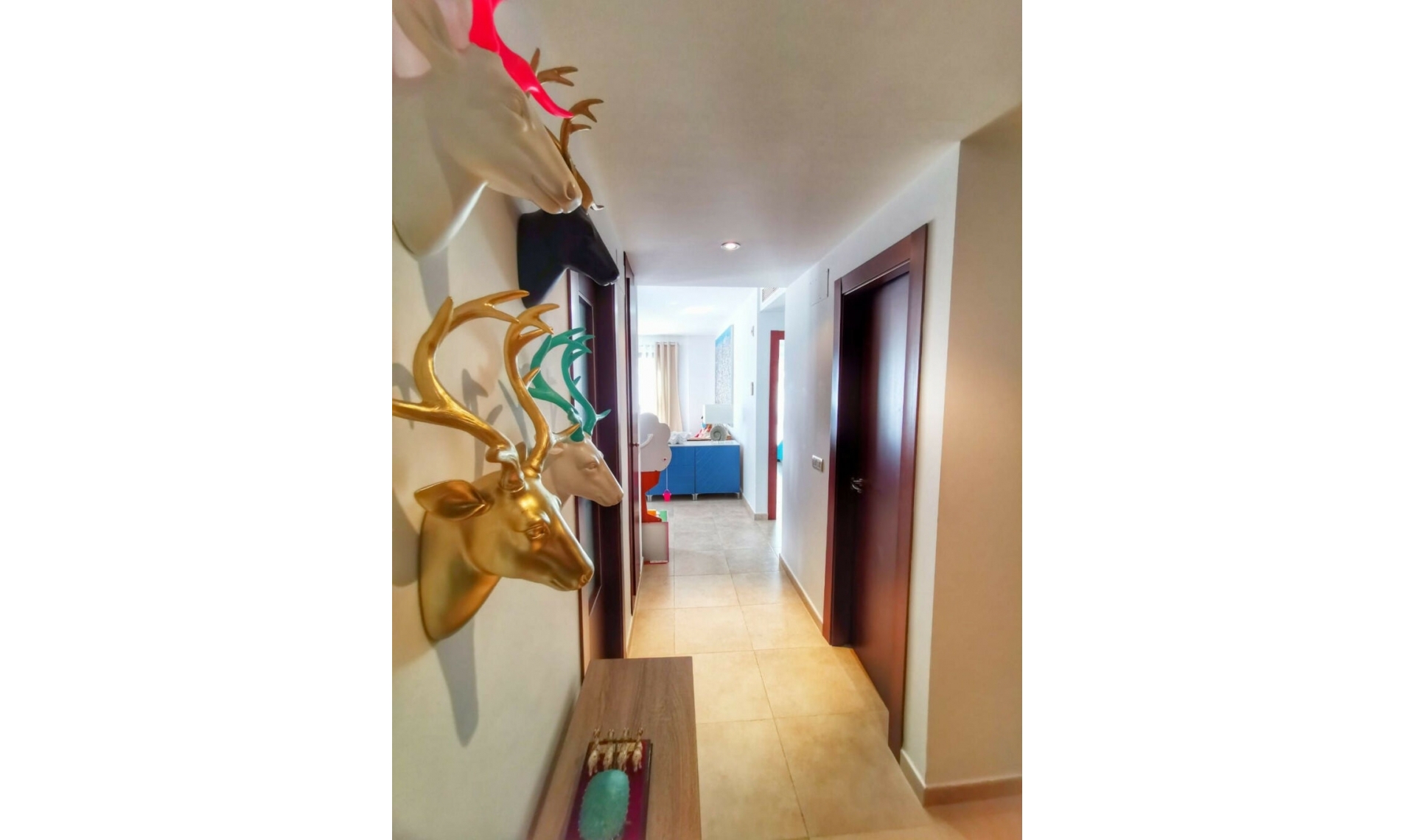 Resale - Apartment -
Altos de los Monteros