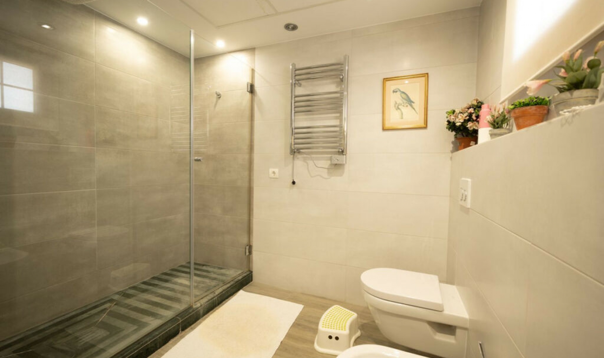Resale - Apartment -
Altos de los Monteros