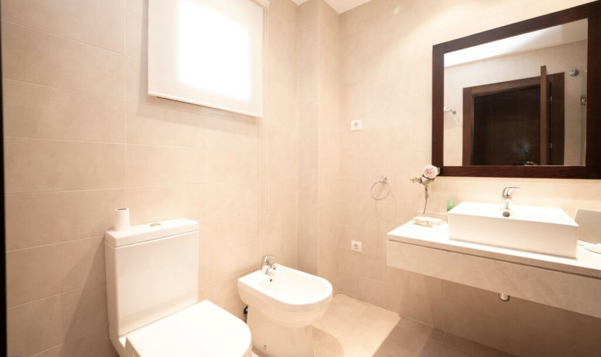 Resale - Apartment -
Altos de los Monteros
