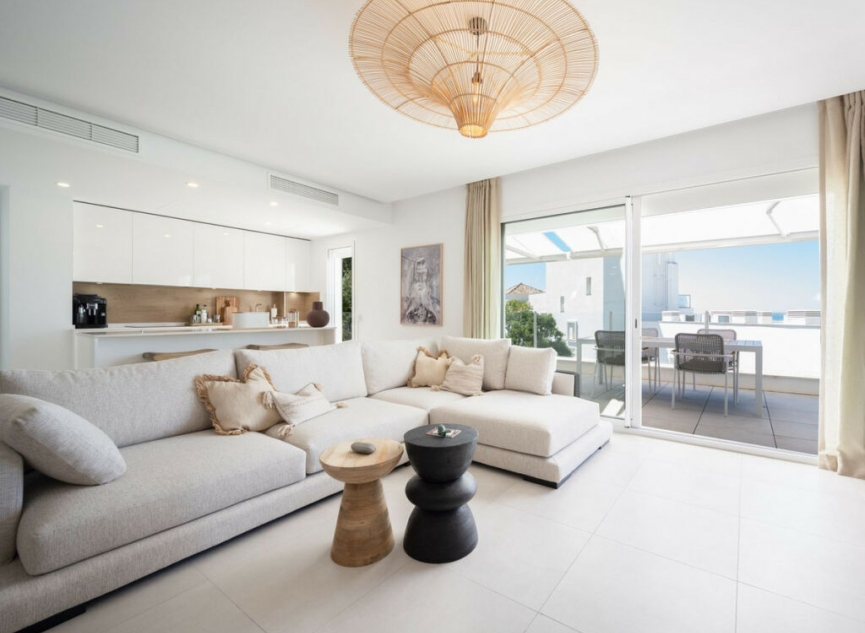 Resale - Apartment -
Altos de los Monteros