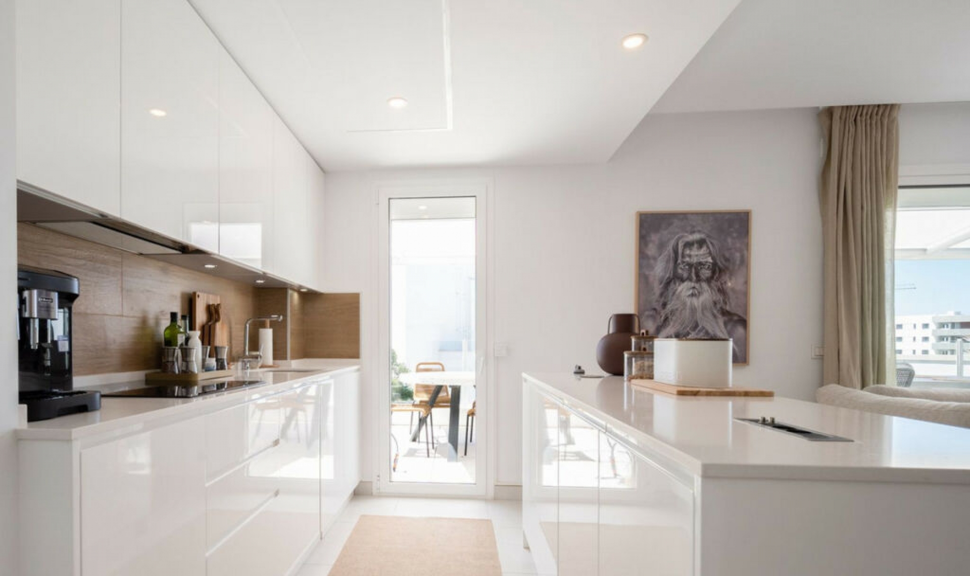 Resale - Apartment -
Altos de los Monteros