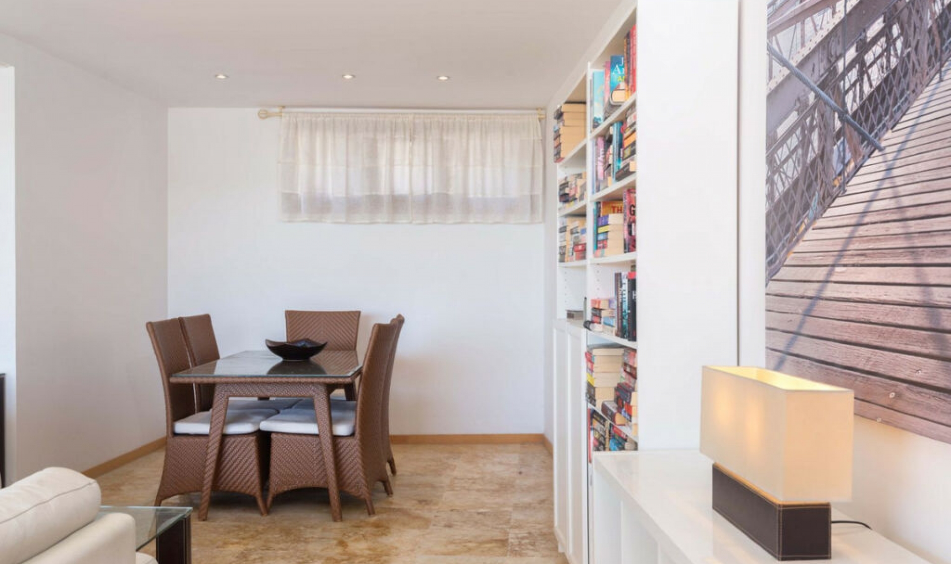 Resale - Apartment -
Altos de los Monteros