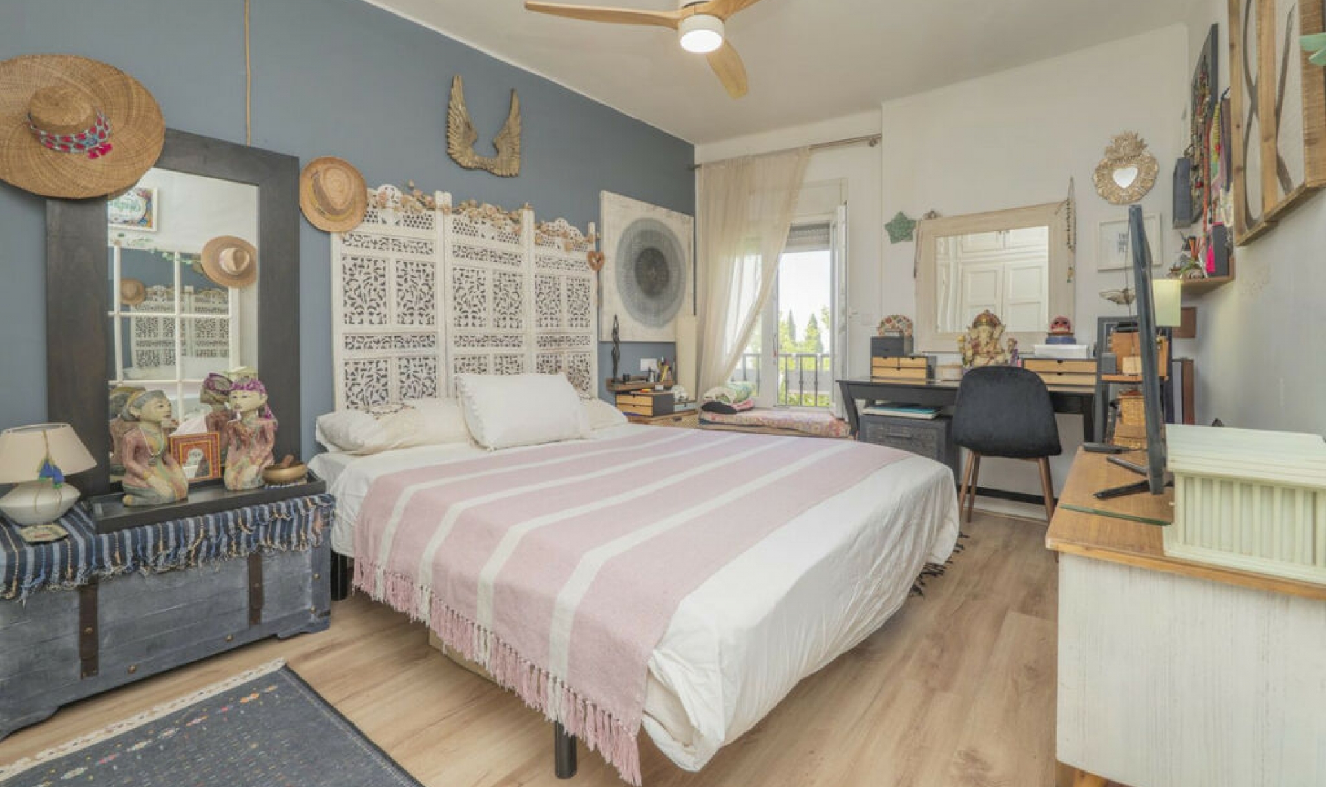 Resale - Apartment -
Altos de los Monteros