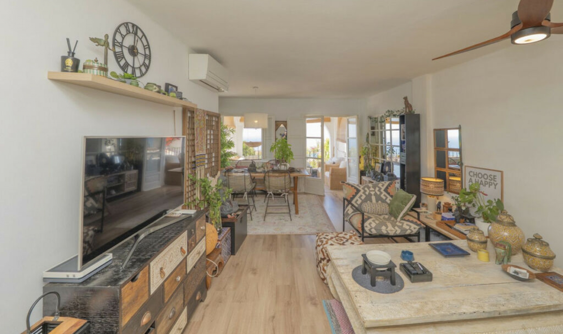 Resale - Apartment -
Altos de los Monteros