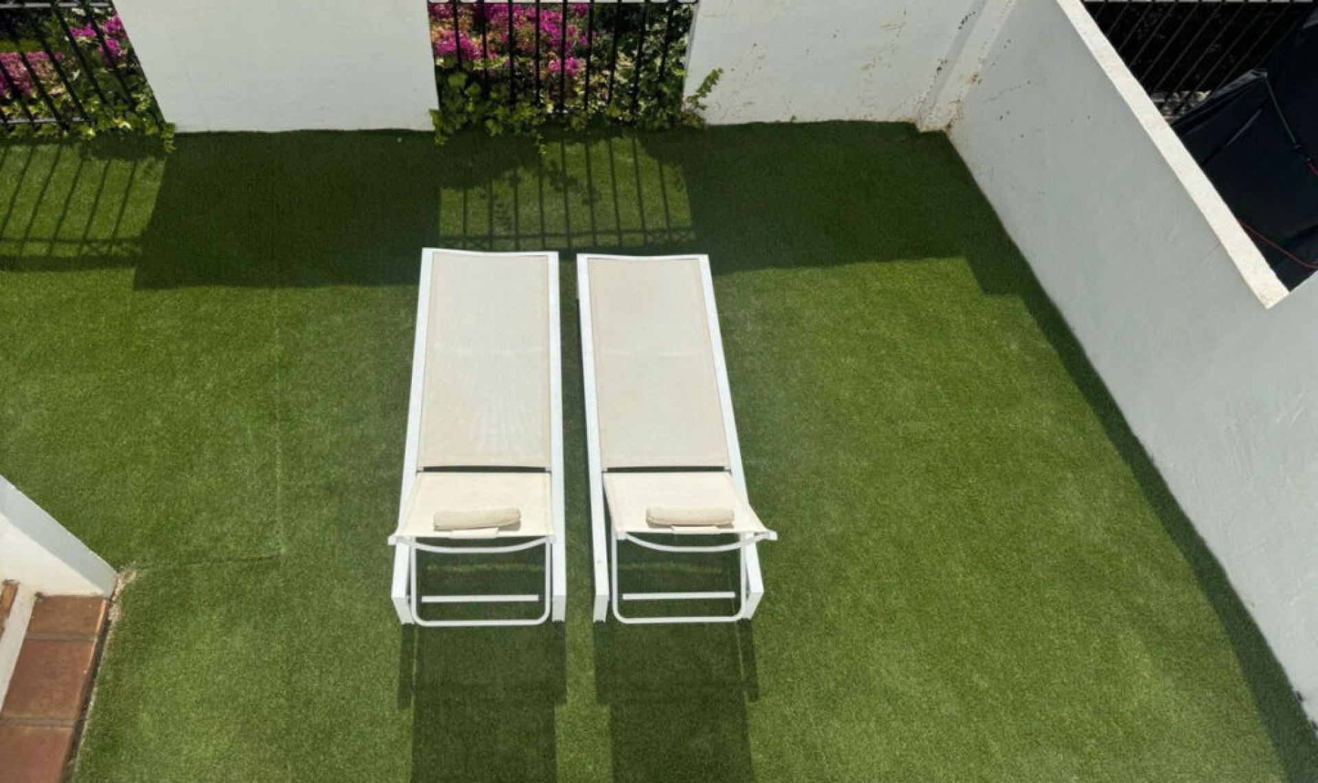 Resale - Apartment -
Altos de los Monteros