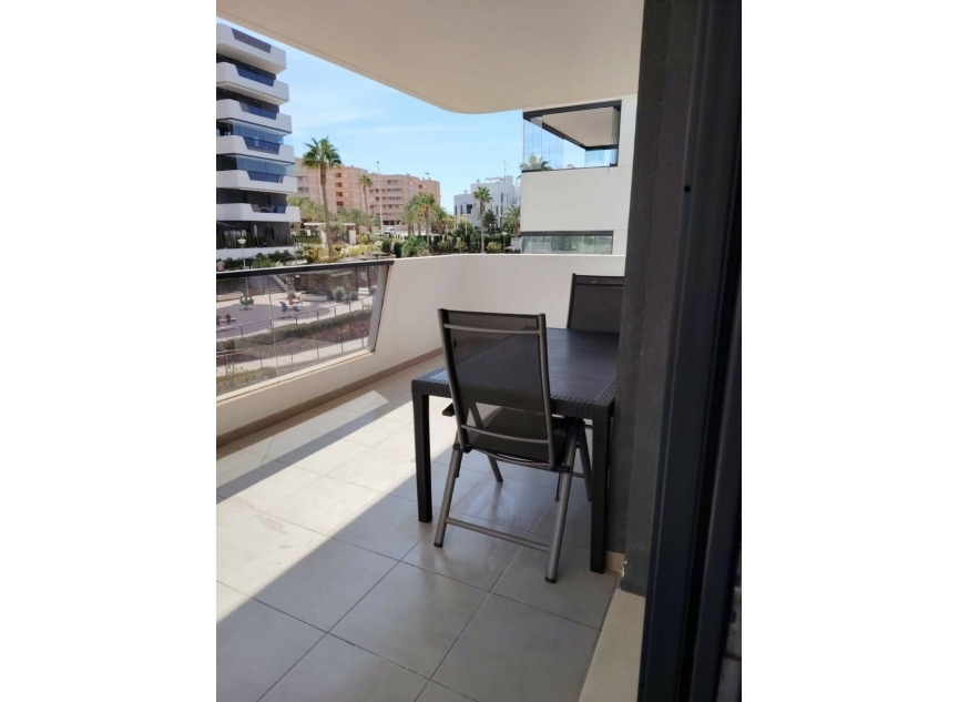 Resale - Apartment -
Arenales del Sol