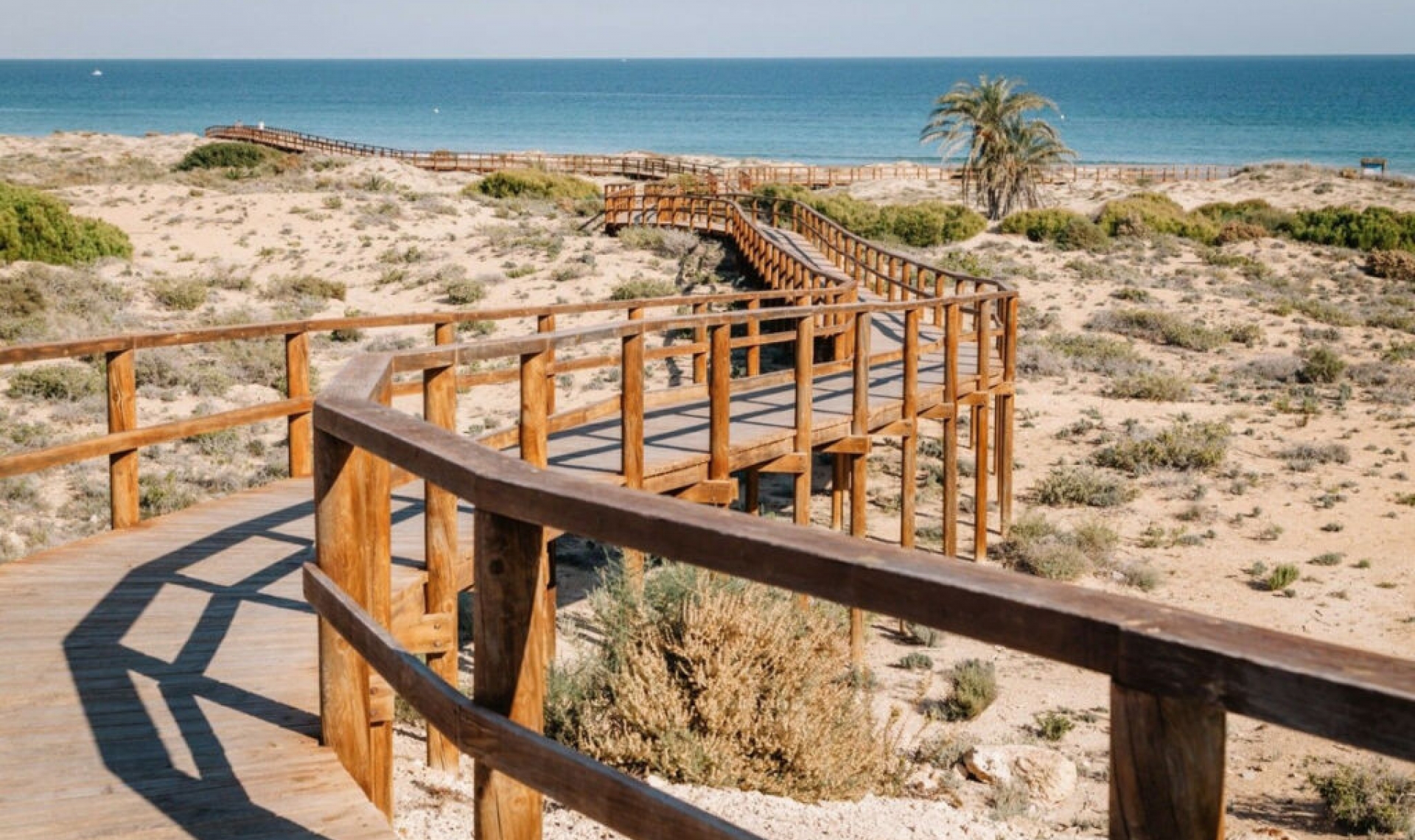 Resale - Apartment -
Arenales del Sol