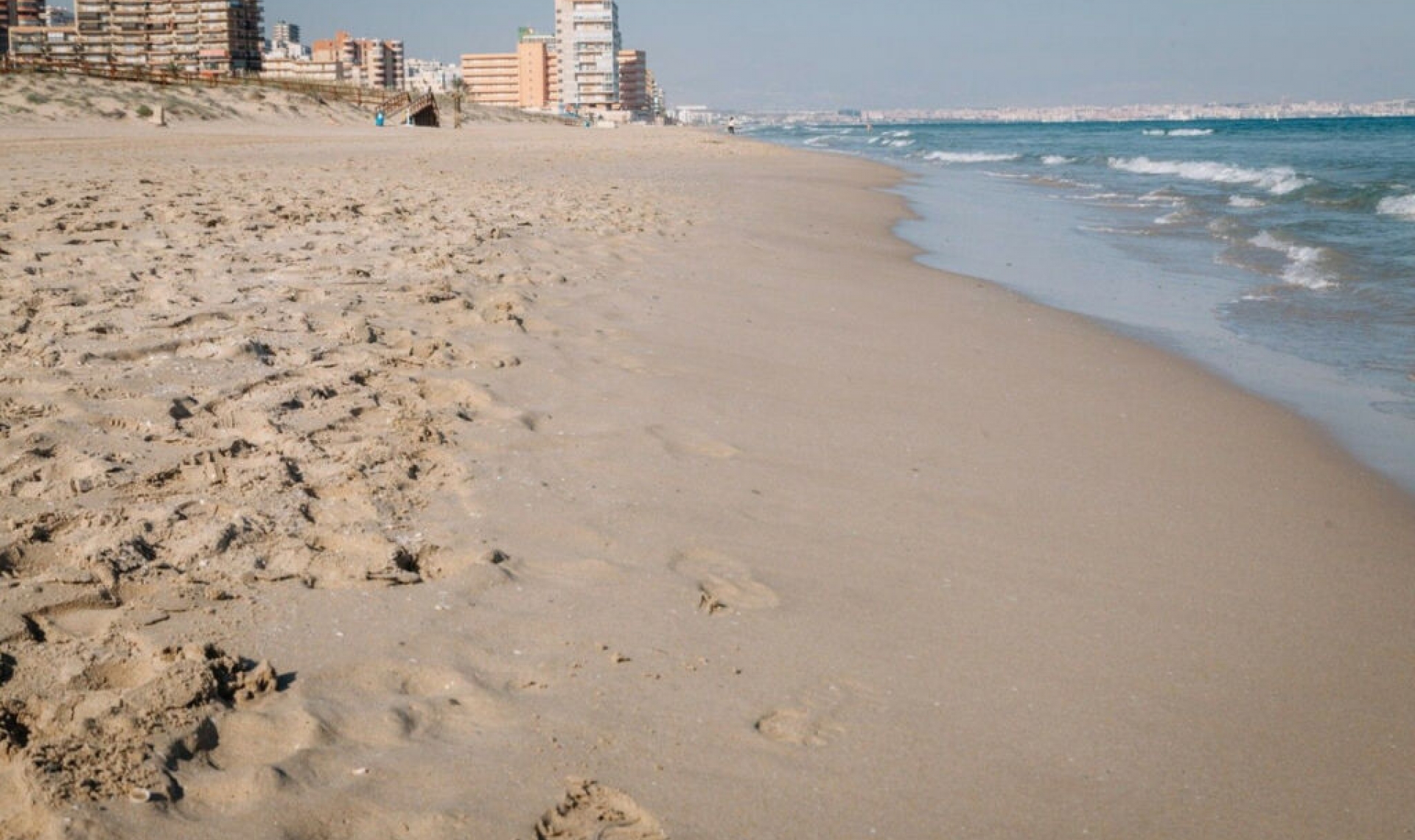 Resale - Apartment -
Arenales del Sol