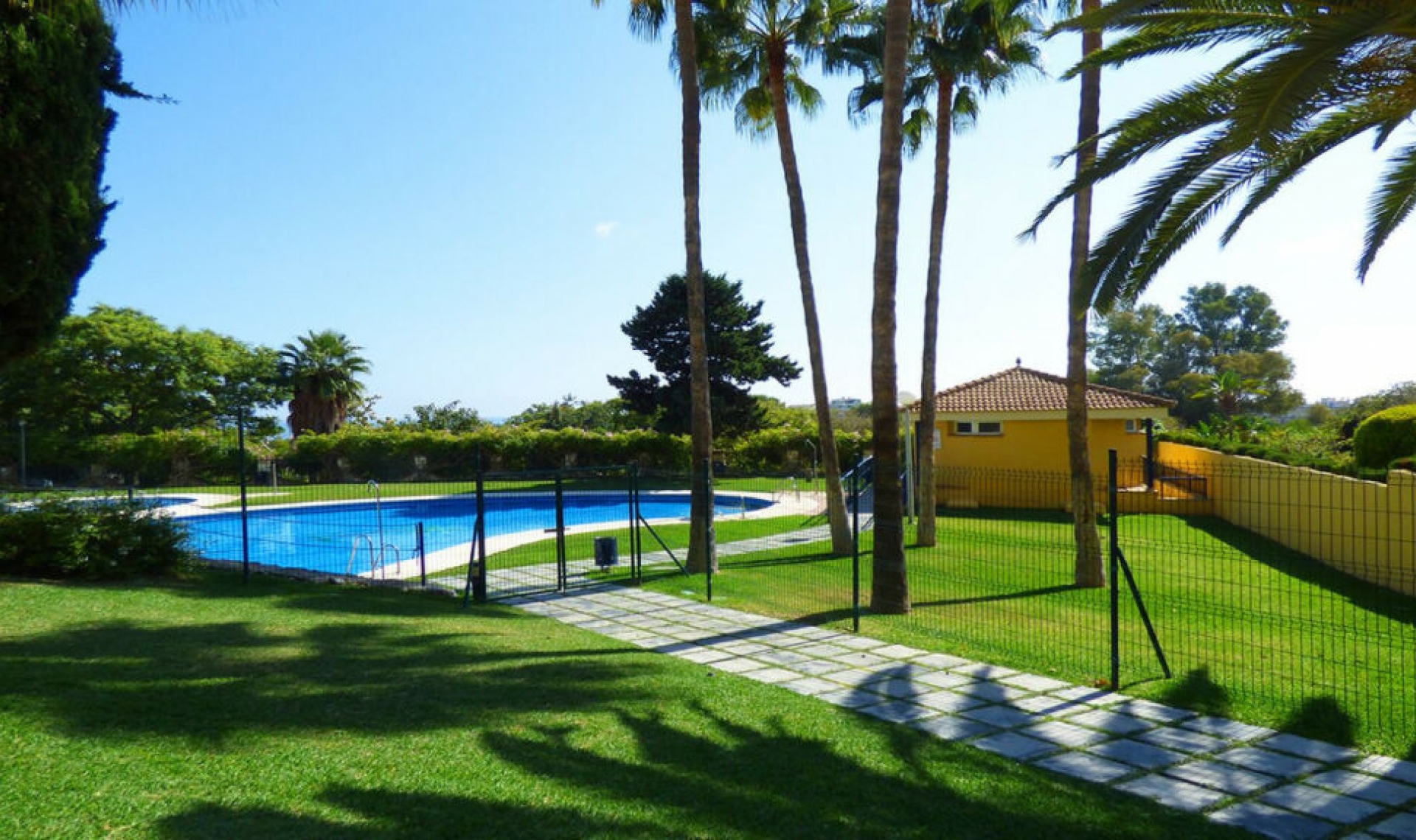 Resale - Apartment -
Arroyo de la Miel