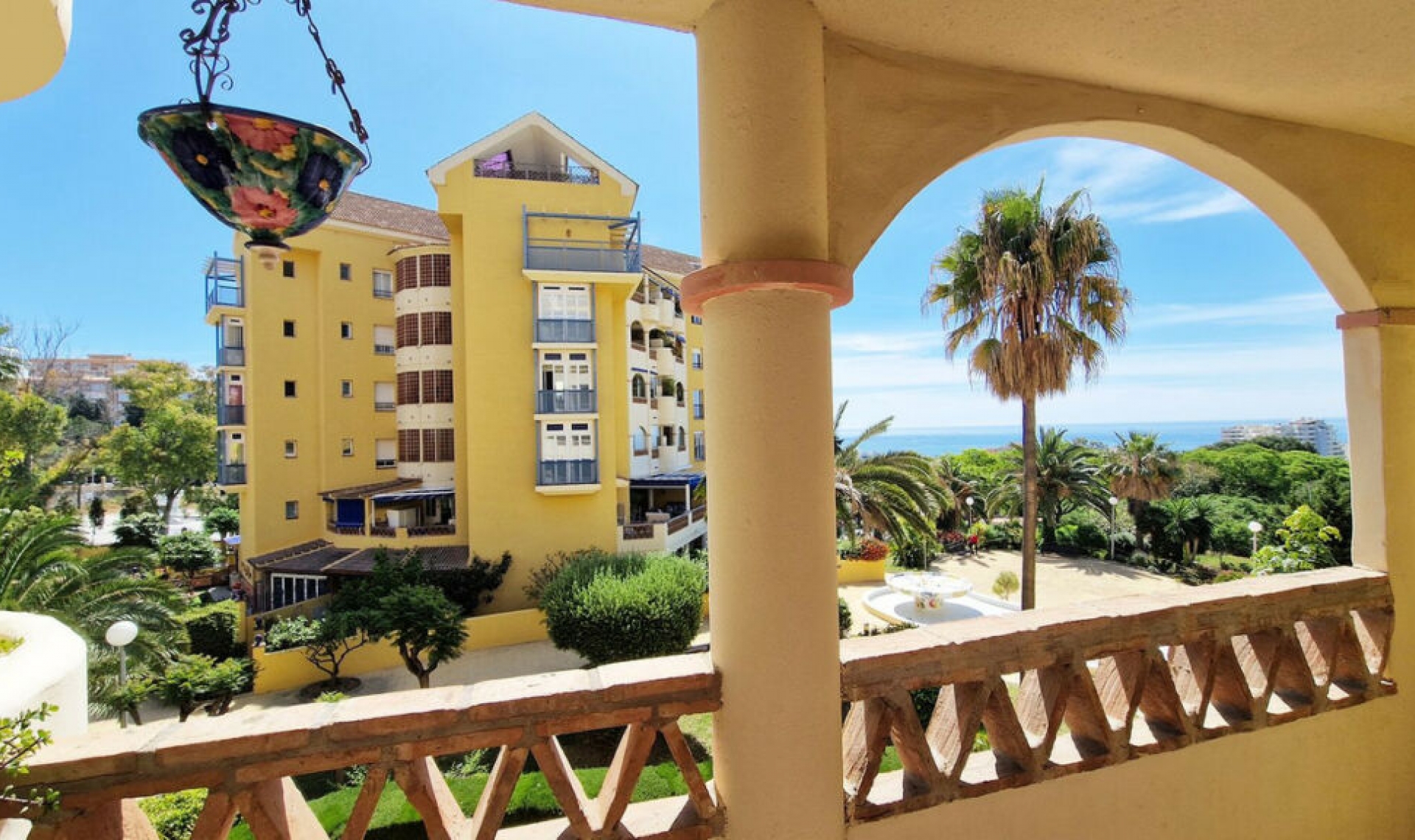 Resale - Apartment -
Arroyo de la Miel