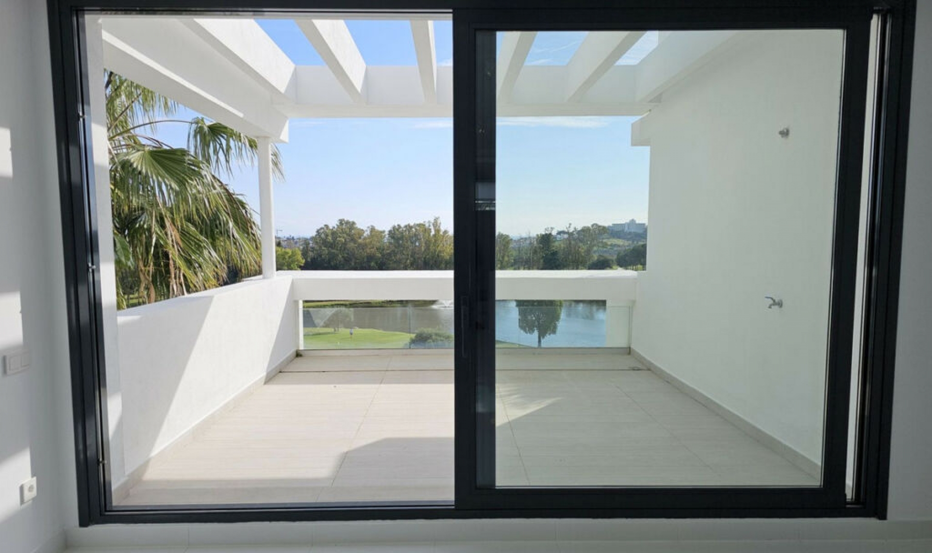 Resale - Apartment -
Atalaya