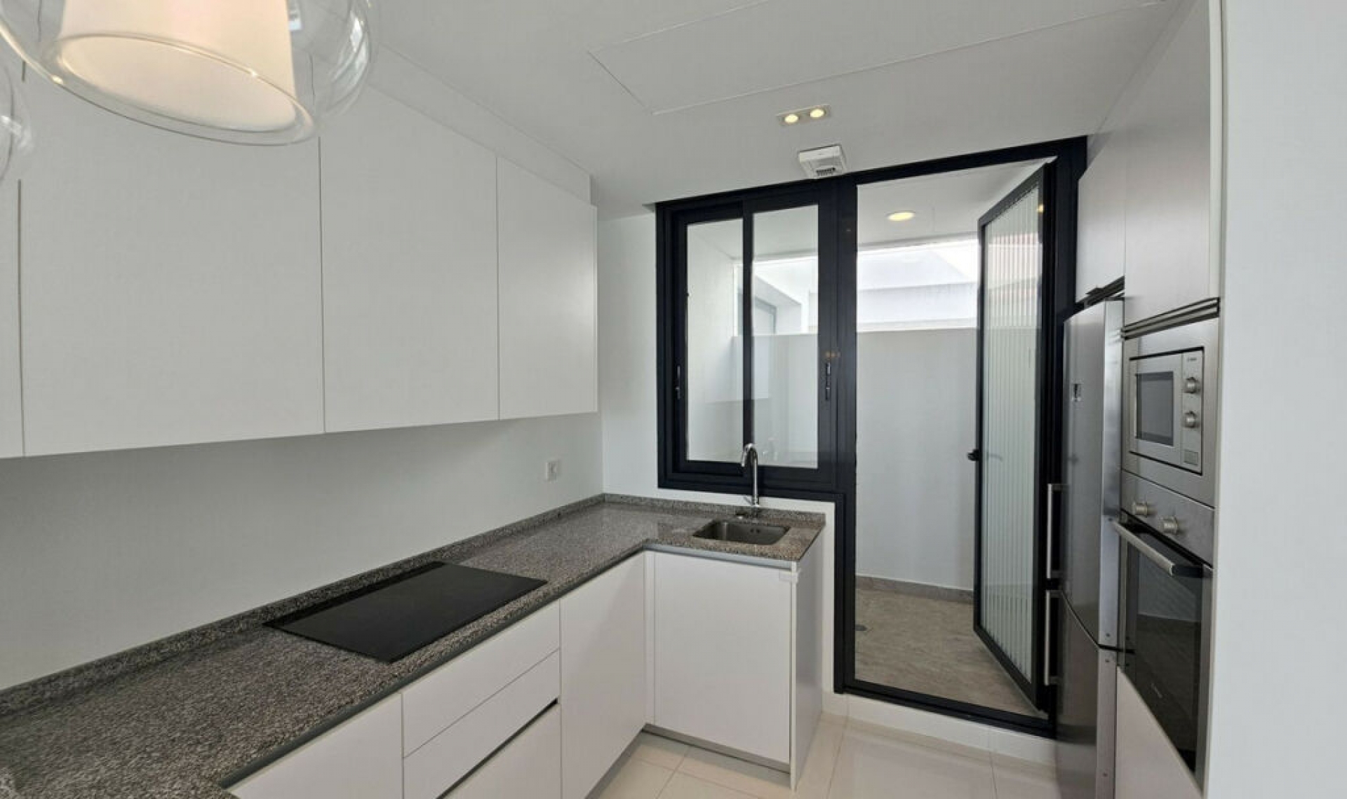 Resale - Apartment -
Atalaya