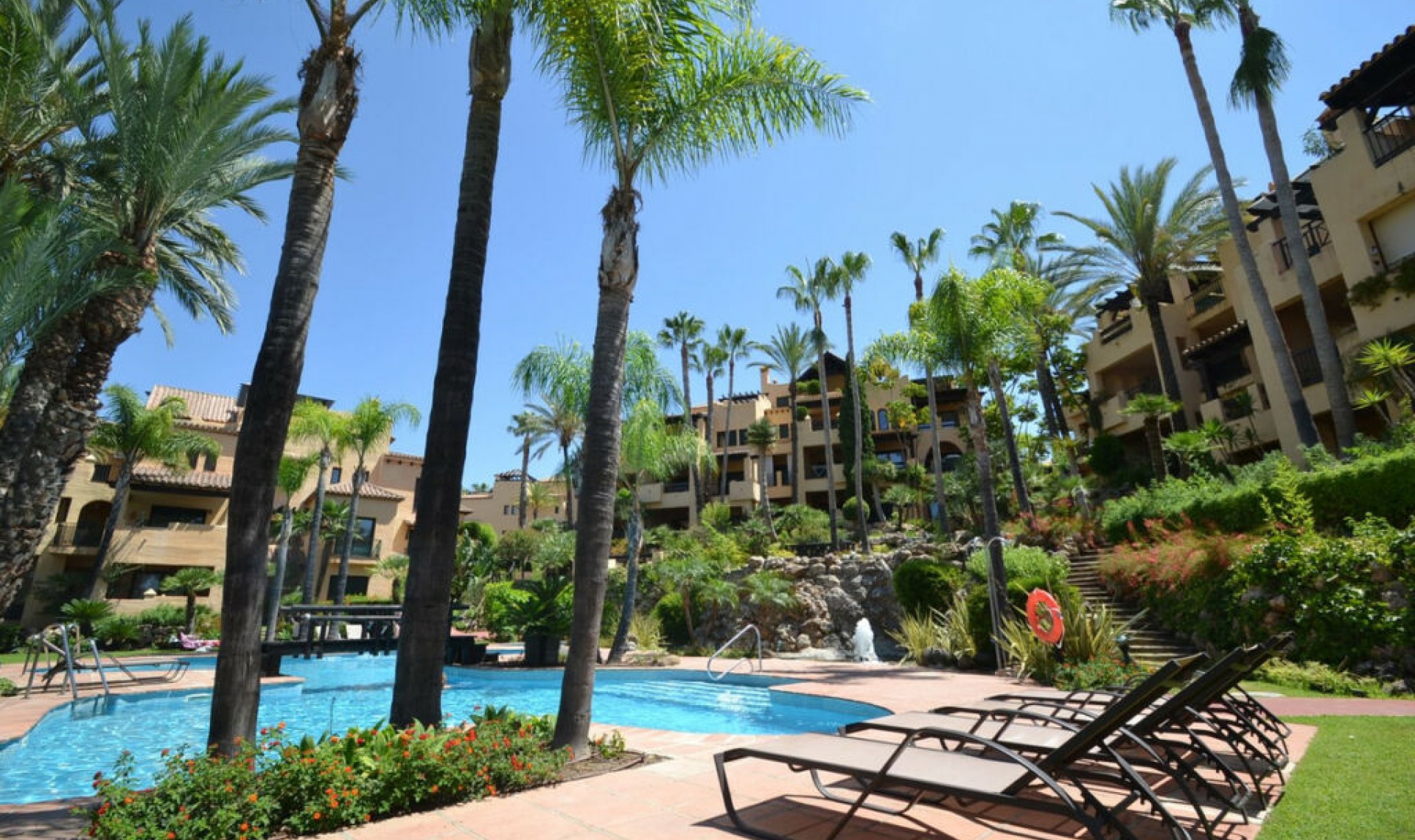 Resale - Apartment -
Atalaya