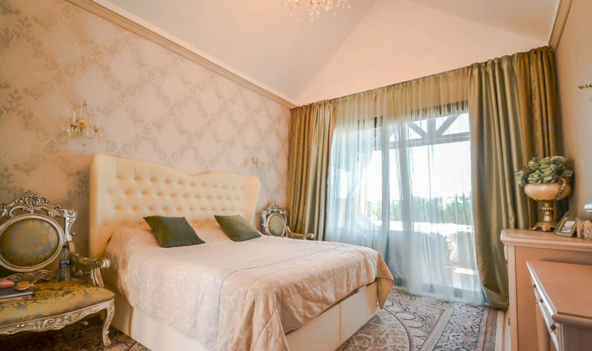 Resale - Apartment -
Atalaya