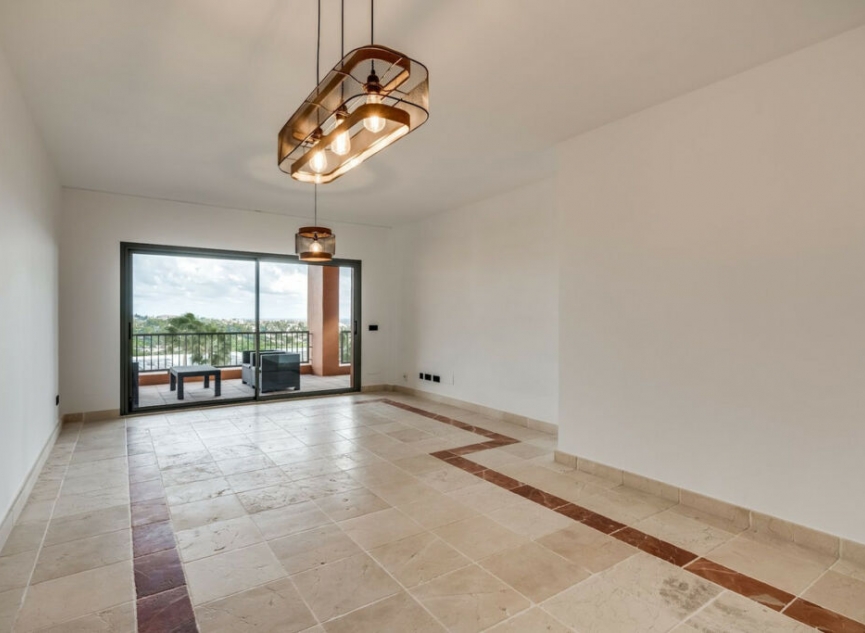 Resale - Apartment -
Atalaya