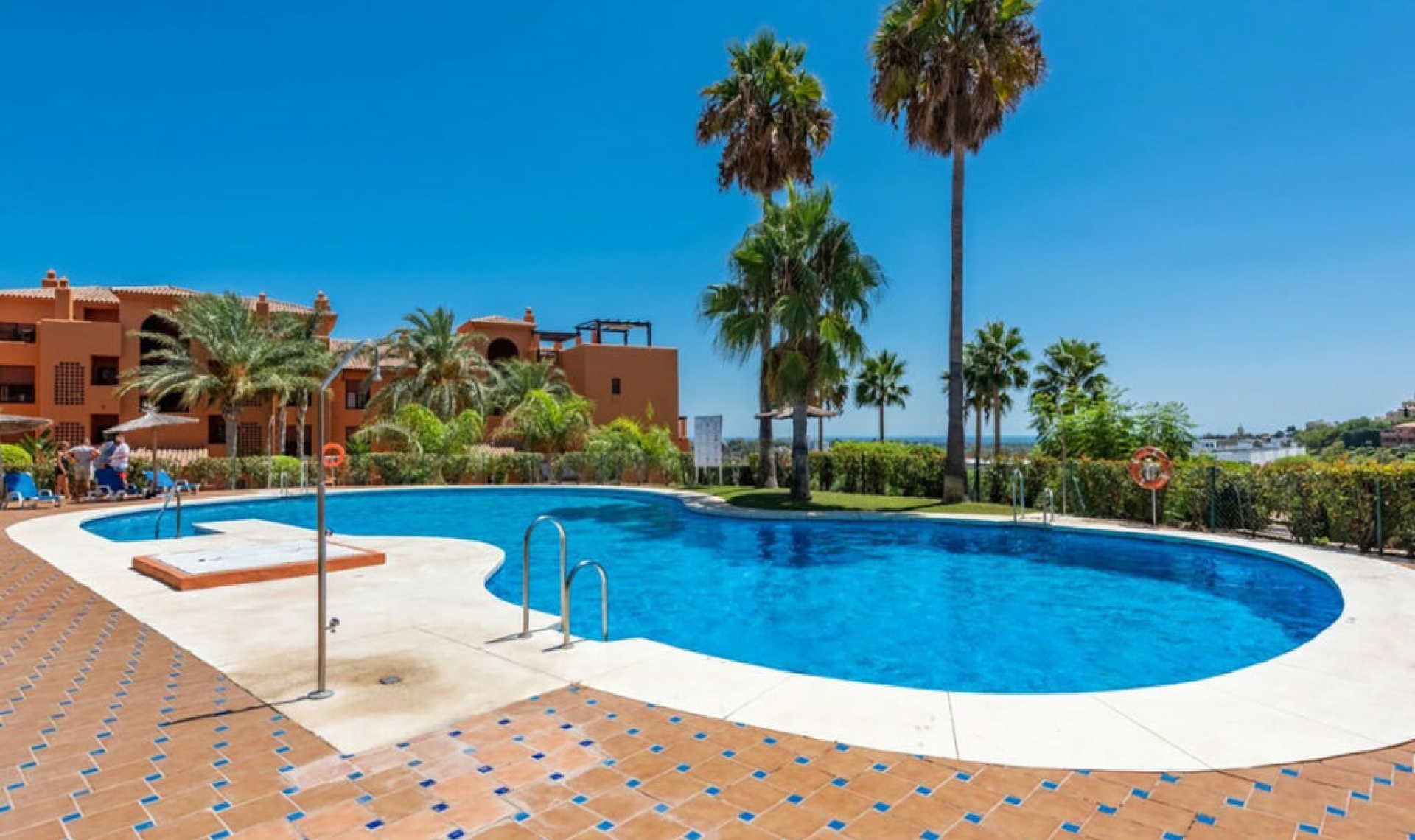 Resale - Apartment -
Atalaya