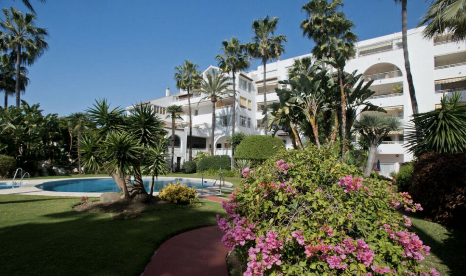 Resale - Apartment -
Atalaya