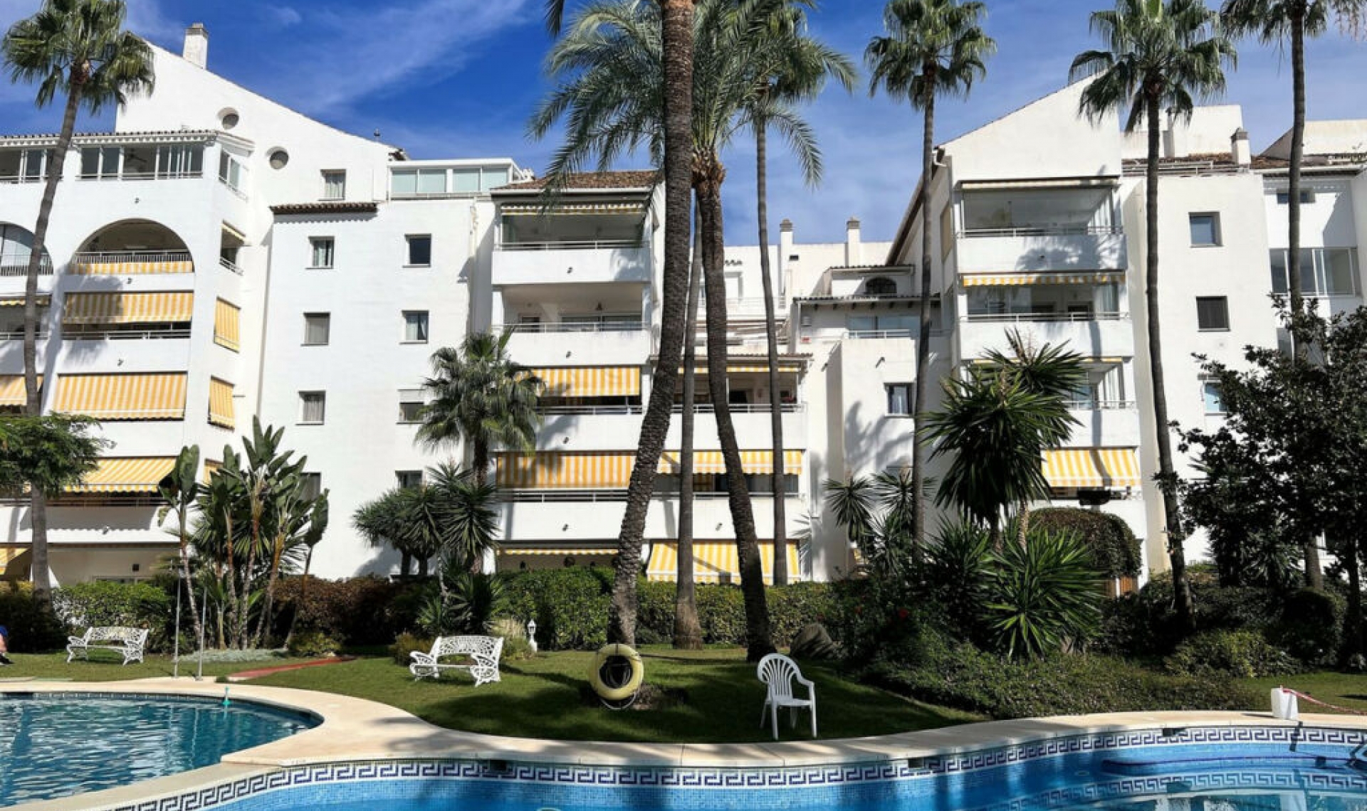 Resale - Apartment -
Atalaya
