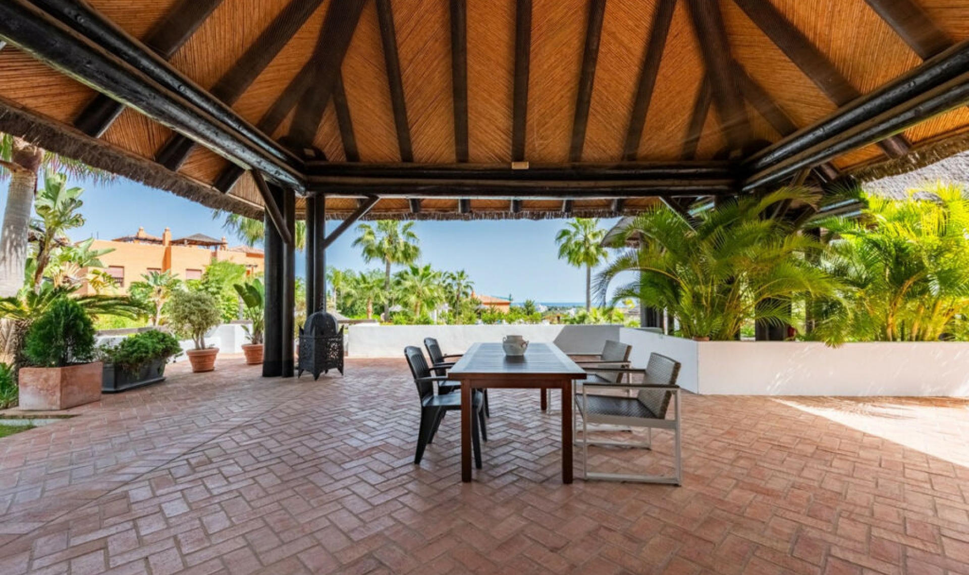 Resale - Apartment -
Atalaya