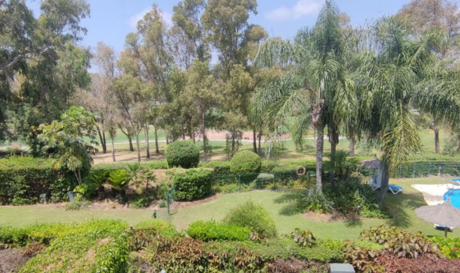 Resale - Apartment -
Atalaya