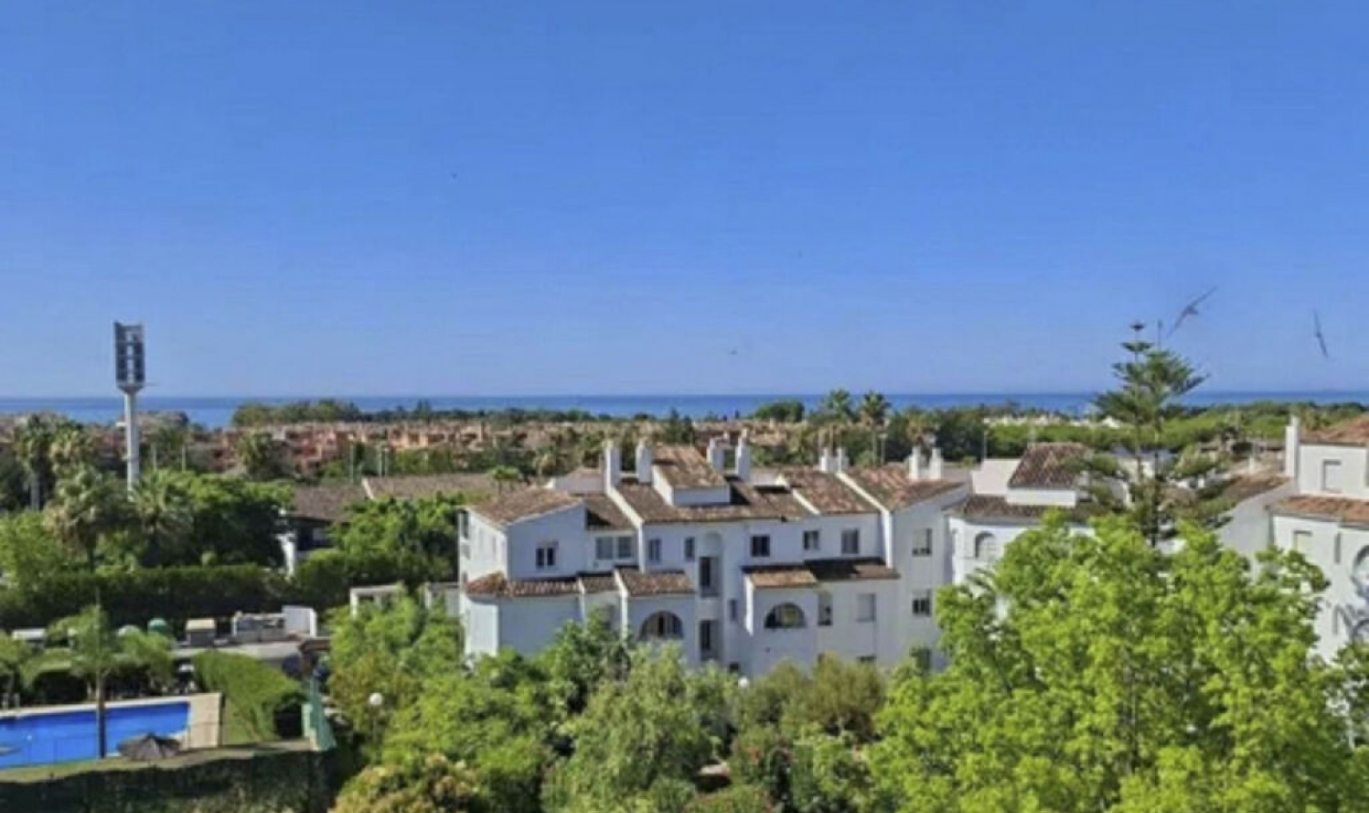 Resale - Apartment -
Atalaya