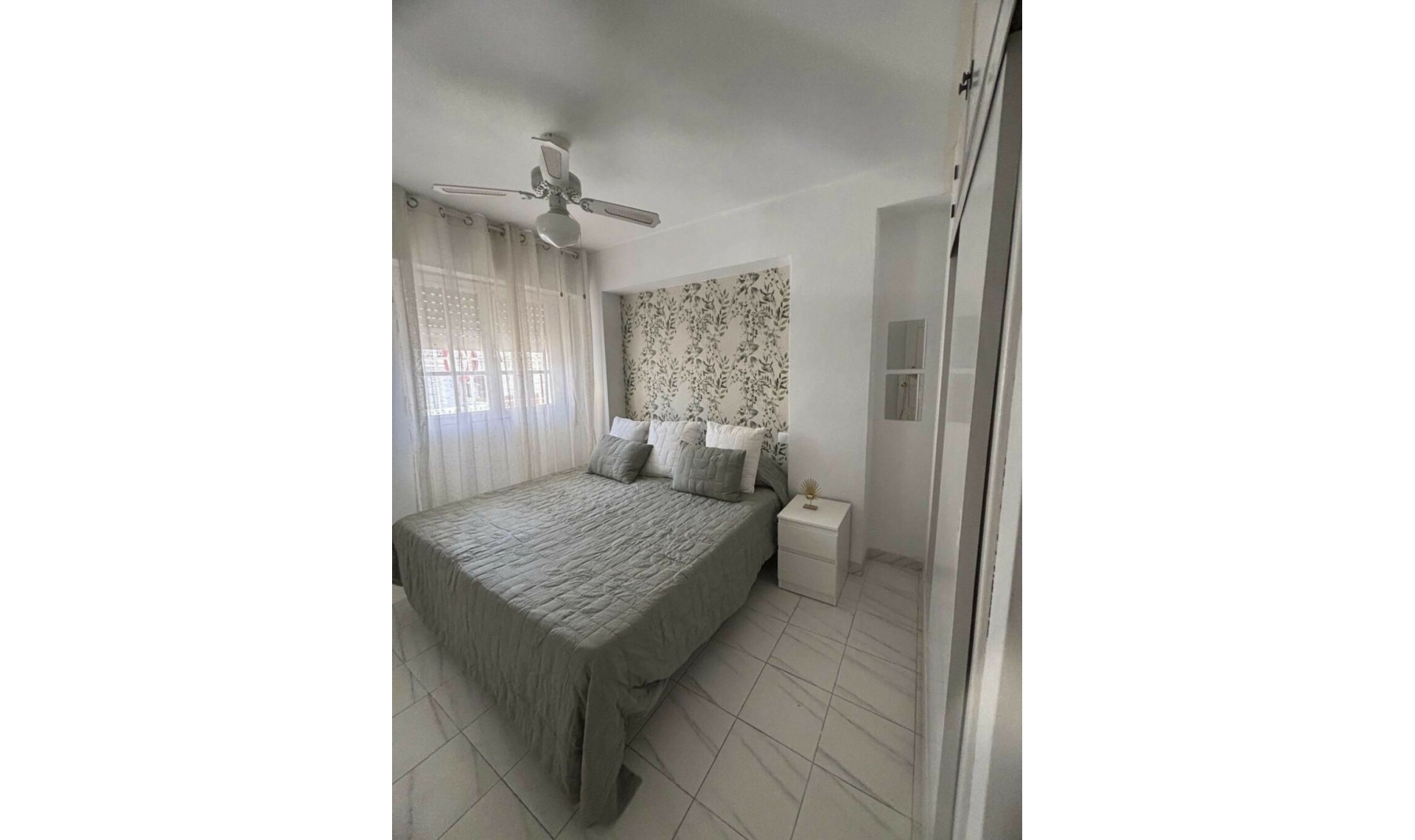 Resale - Apartment -
Atalaya