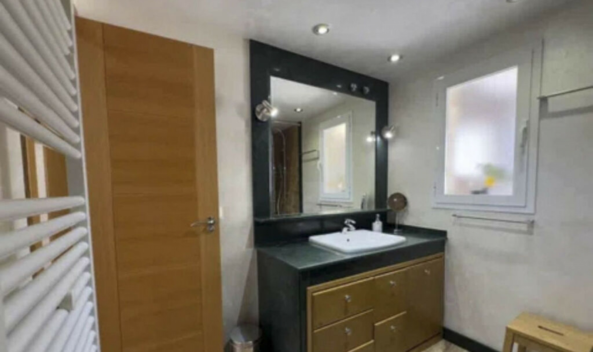 Resale - Apartment -
Atalaya