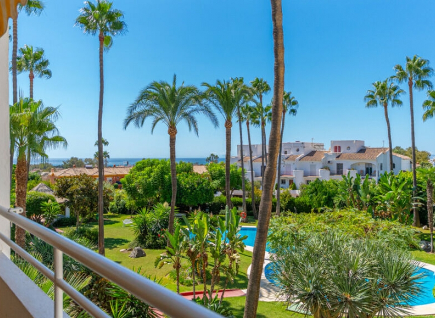 Resale - Apartment -
Atalaya