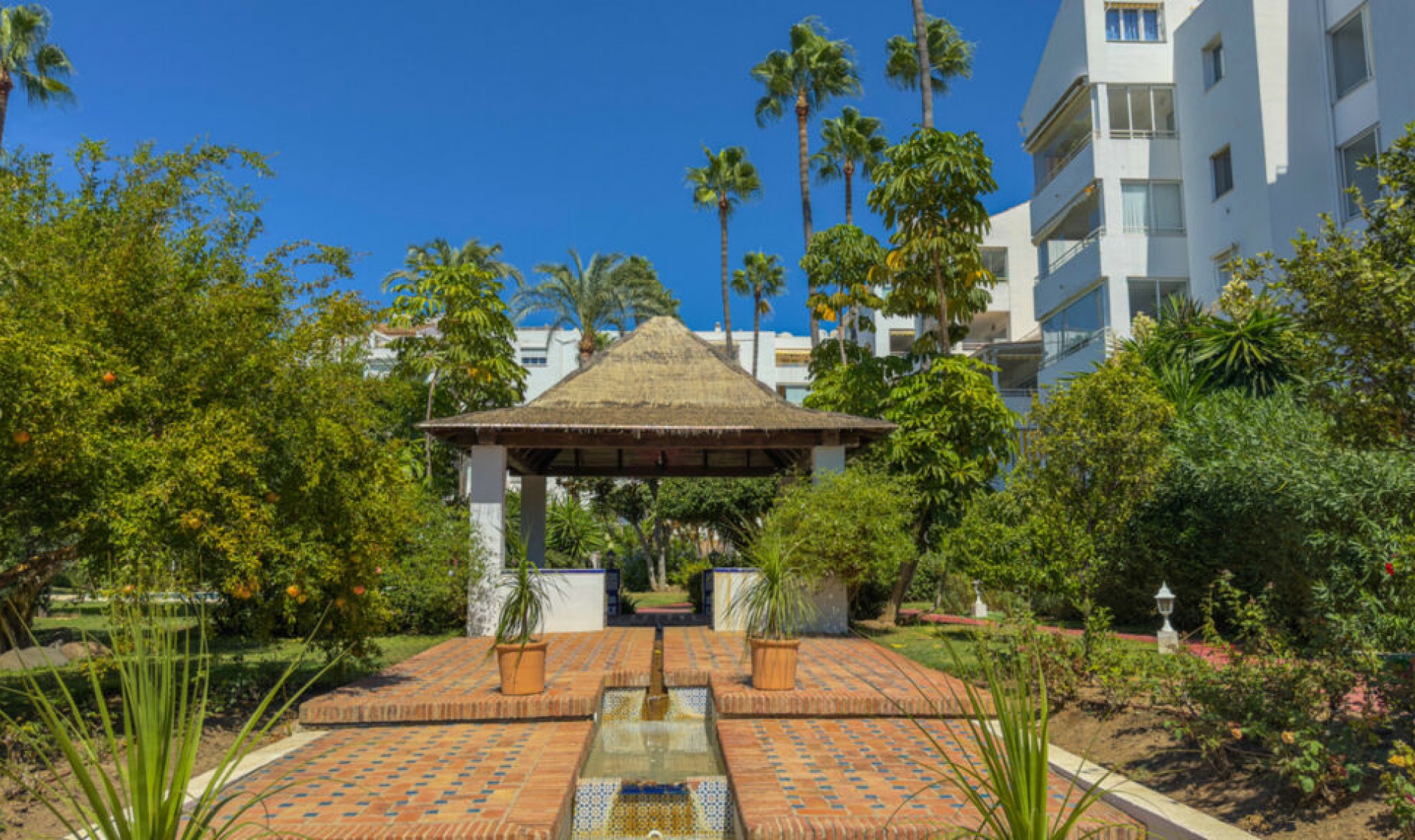 Resale - Apartment -
Atalaya