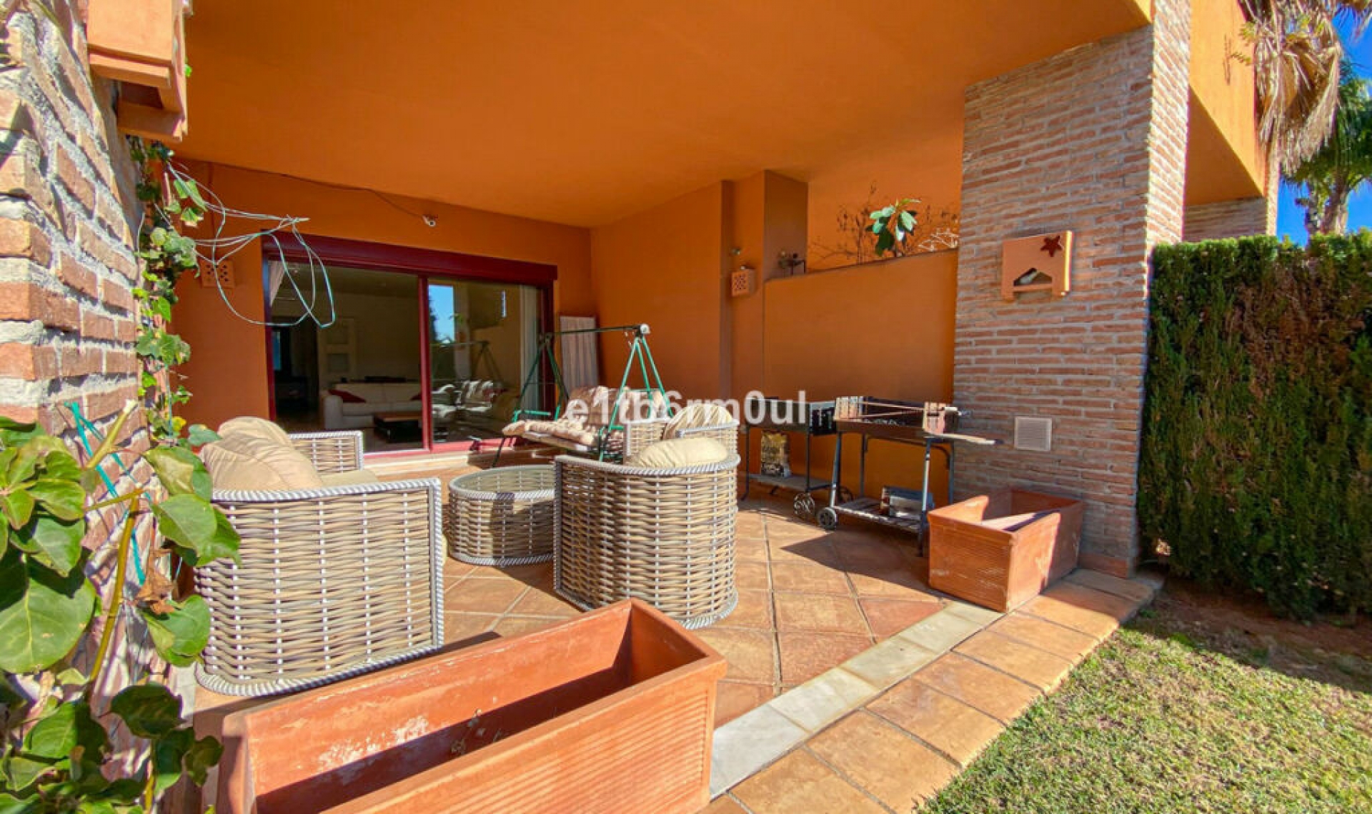 Resale - Apartment -
Bahía de Marbella