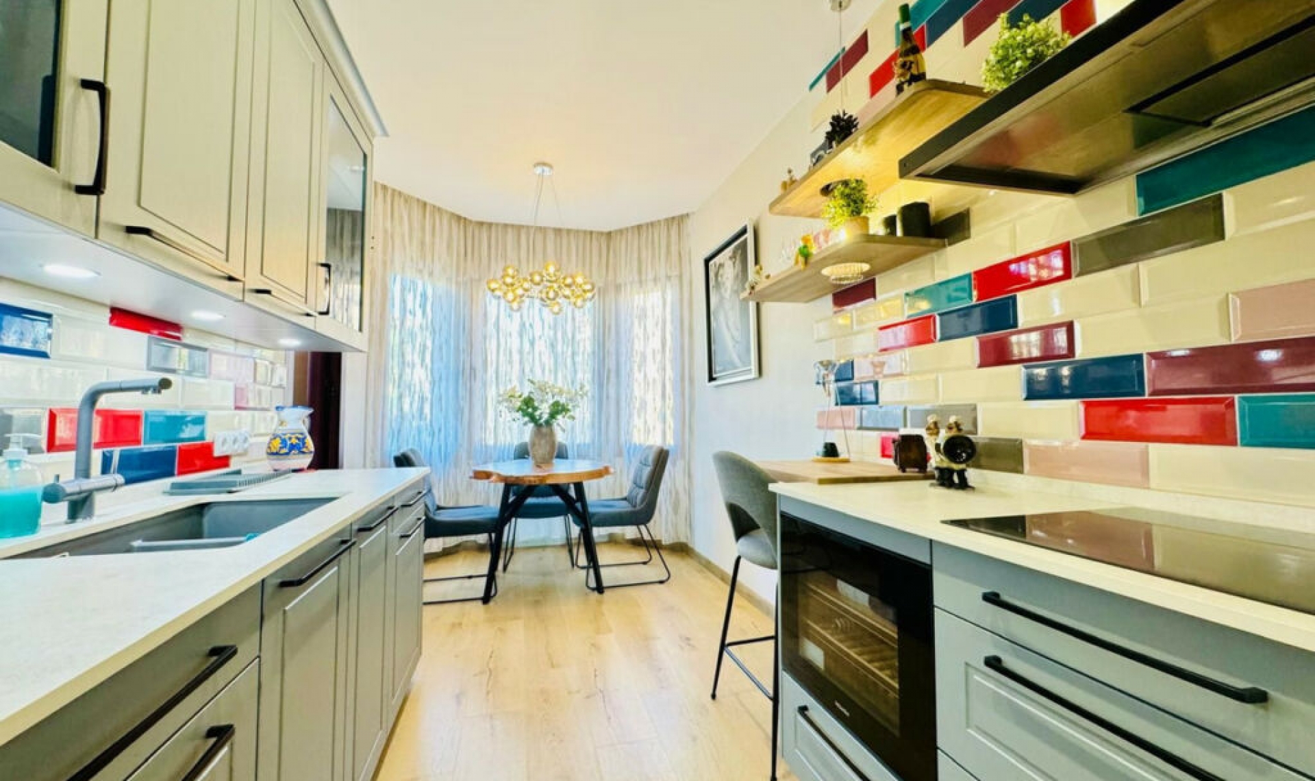 Resale - Apartment -
Bahía de Marbella