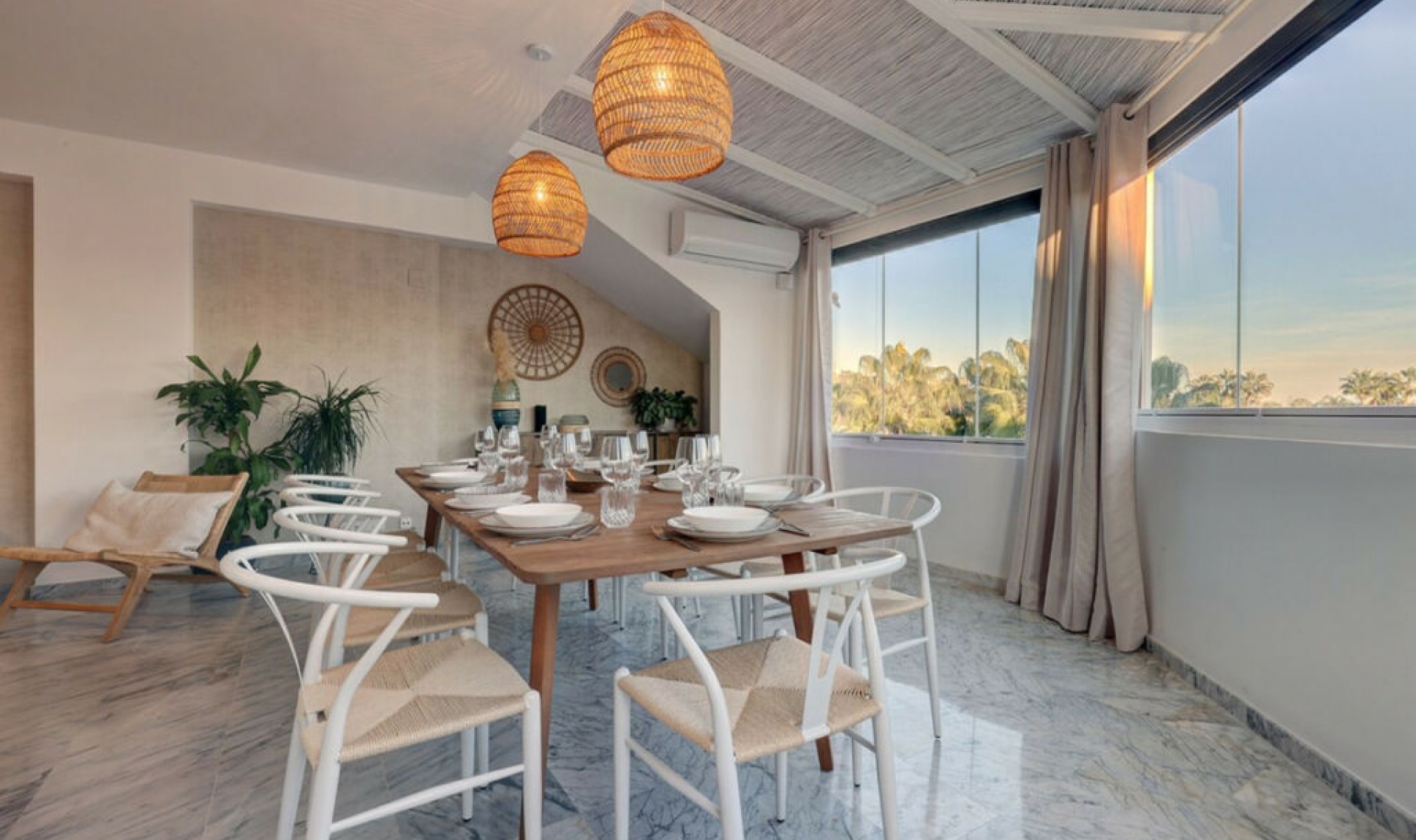 Resale - Apartment -
Bahía de Marbella