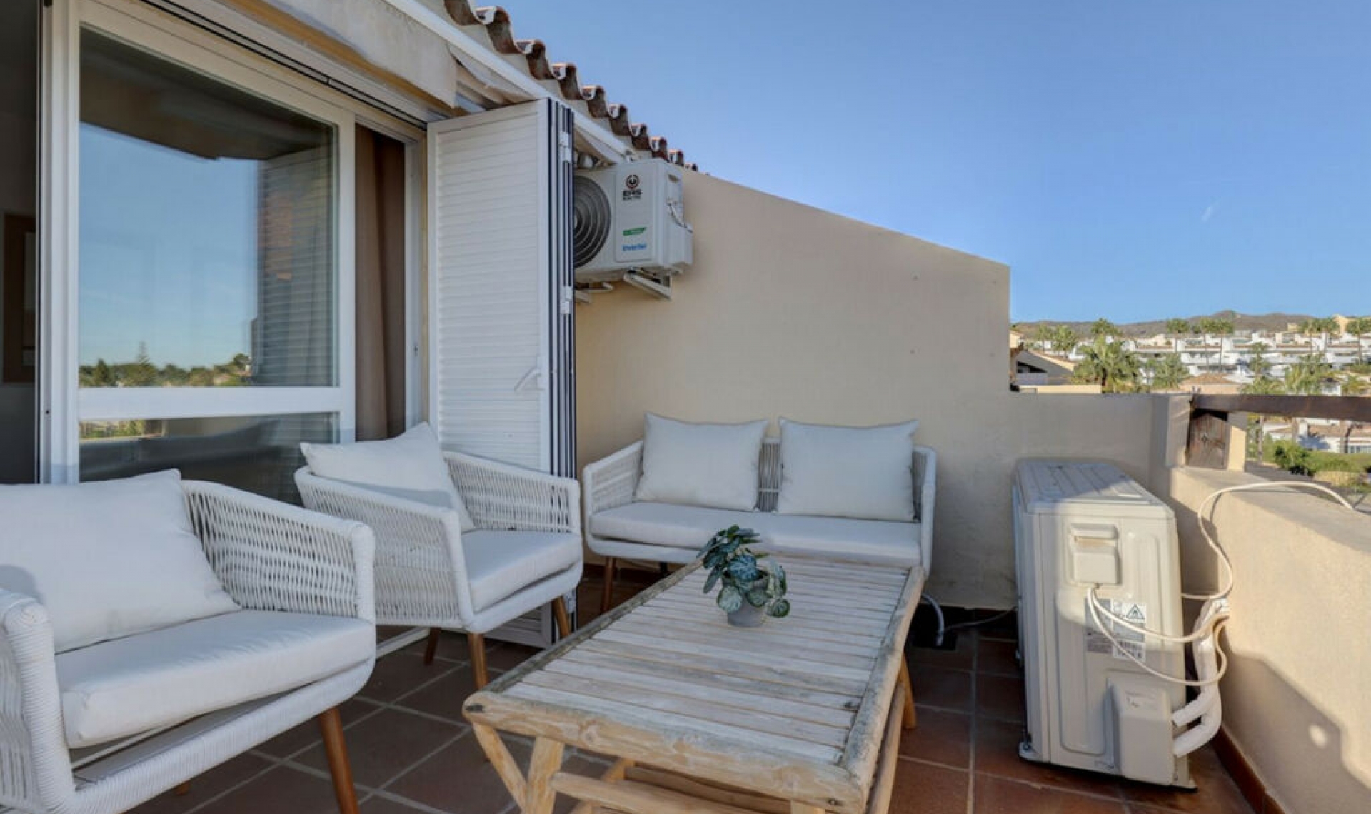Resale - Apartment -
Bahía de Marbella