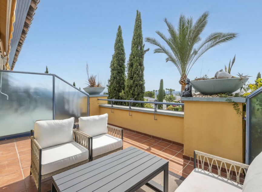 Resale - Apartment -
Bahía de Marbella
