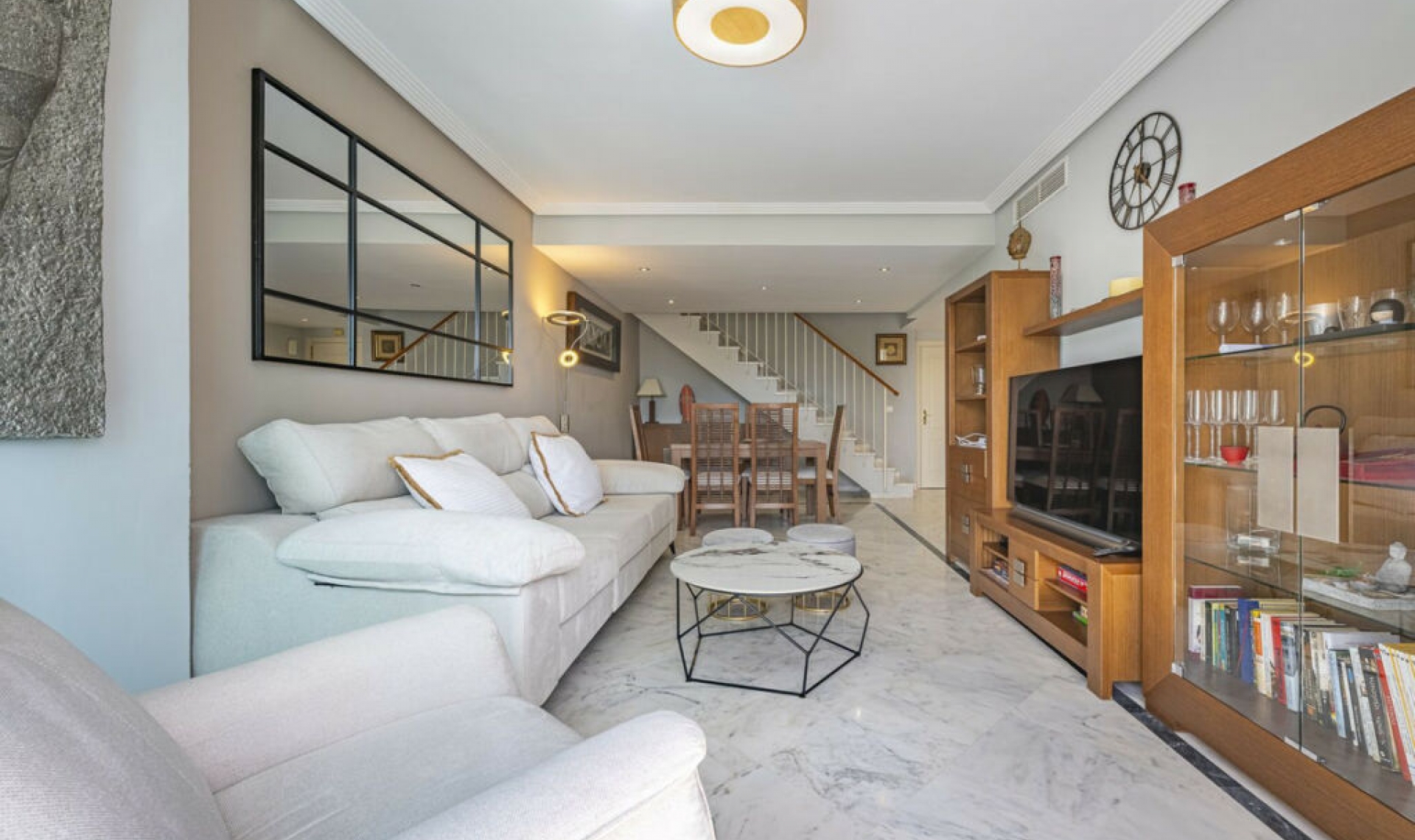 Resale - Apartment -
Bahía de Marbella
