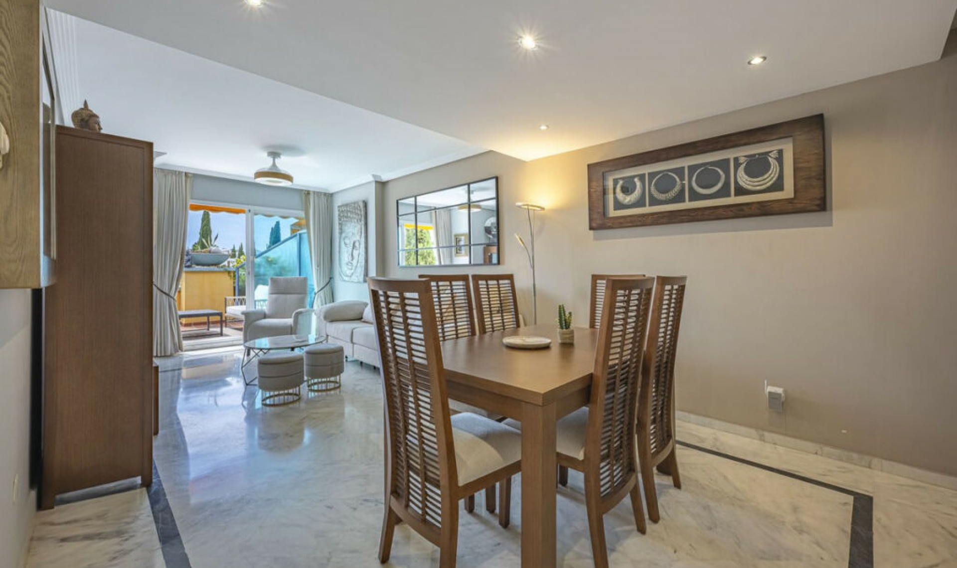 Resale - Apartment -
Bahía de Marbella