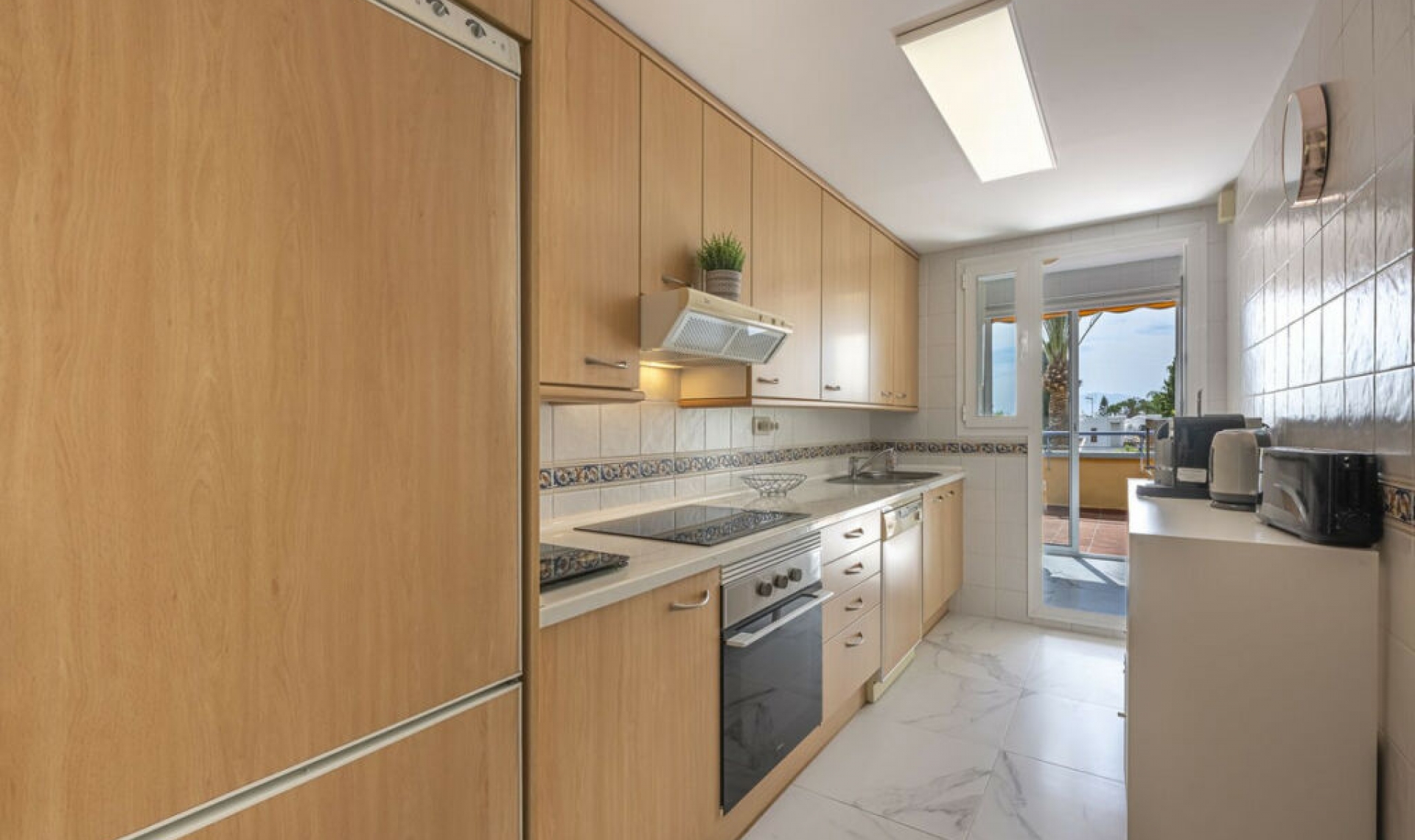 Resale - Apartment -
Bahía de Marbella