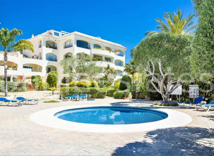 Resale - Apartment -
Bahía de Marbella